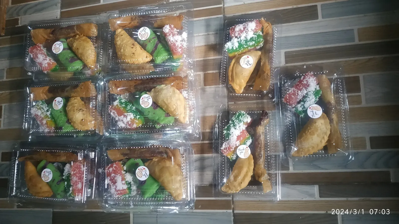 Toko Kue GSS (Gorengan Serba Seribu) Bu Gunarti