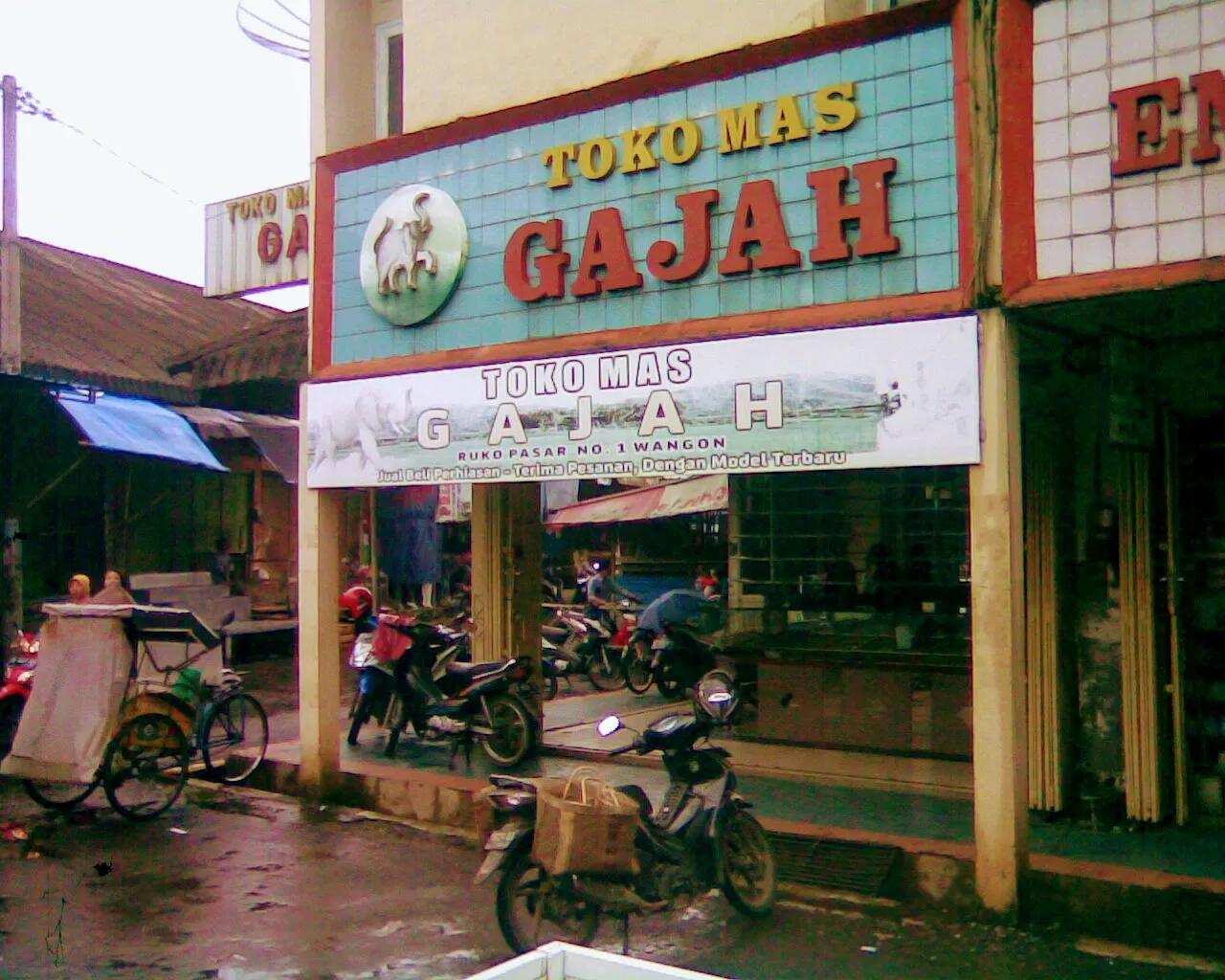 Toko Mas Gajah