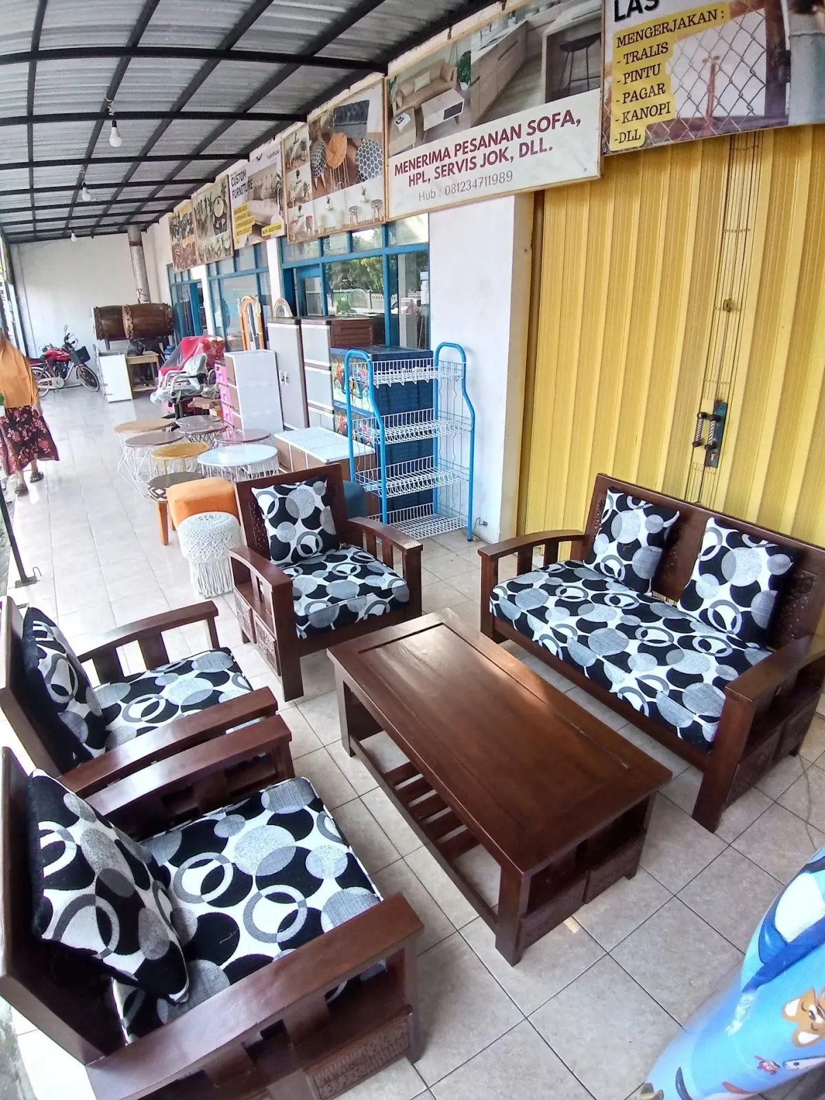 Toko Mebel Sederhana Furniture