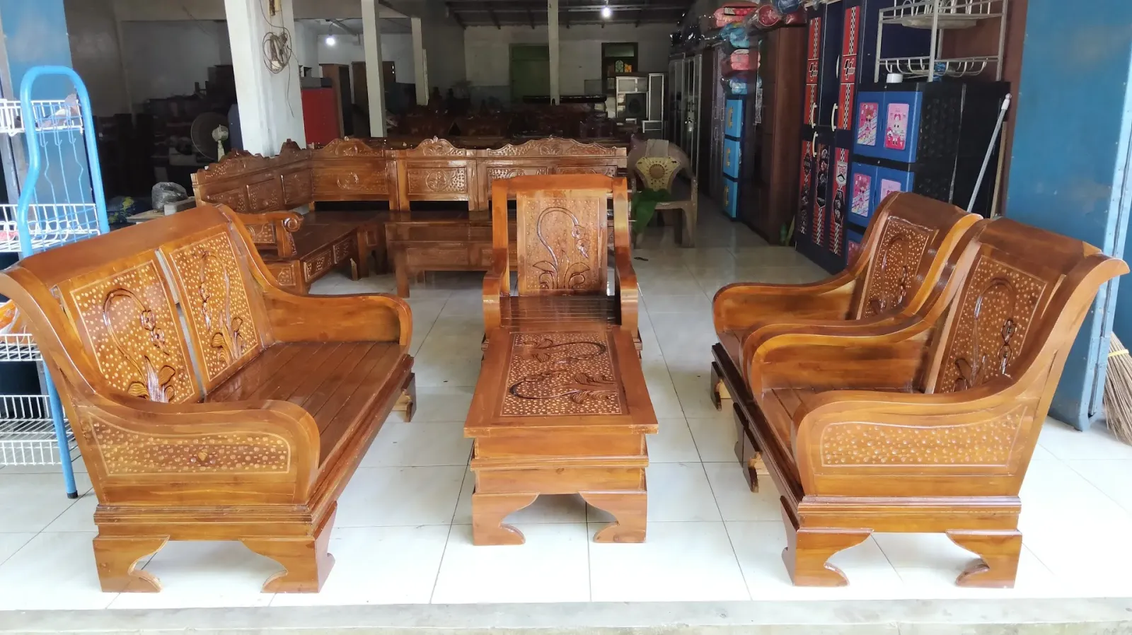 Toko Mebel Wahyu Fadhilah
