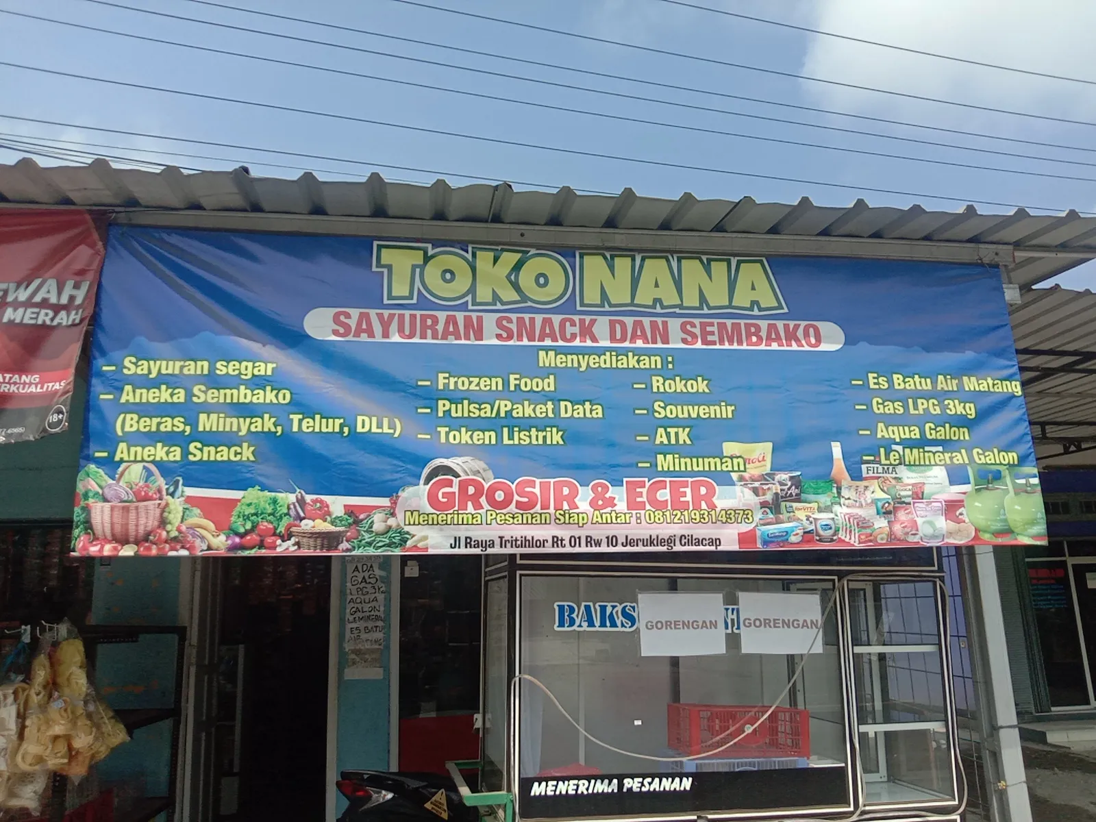 TOKO NANA