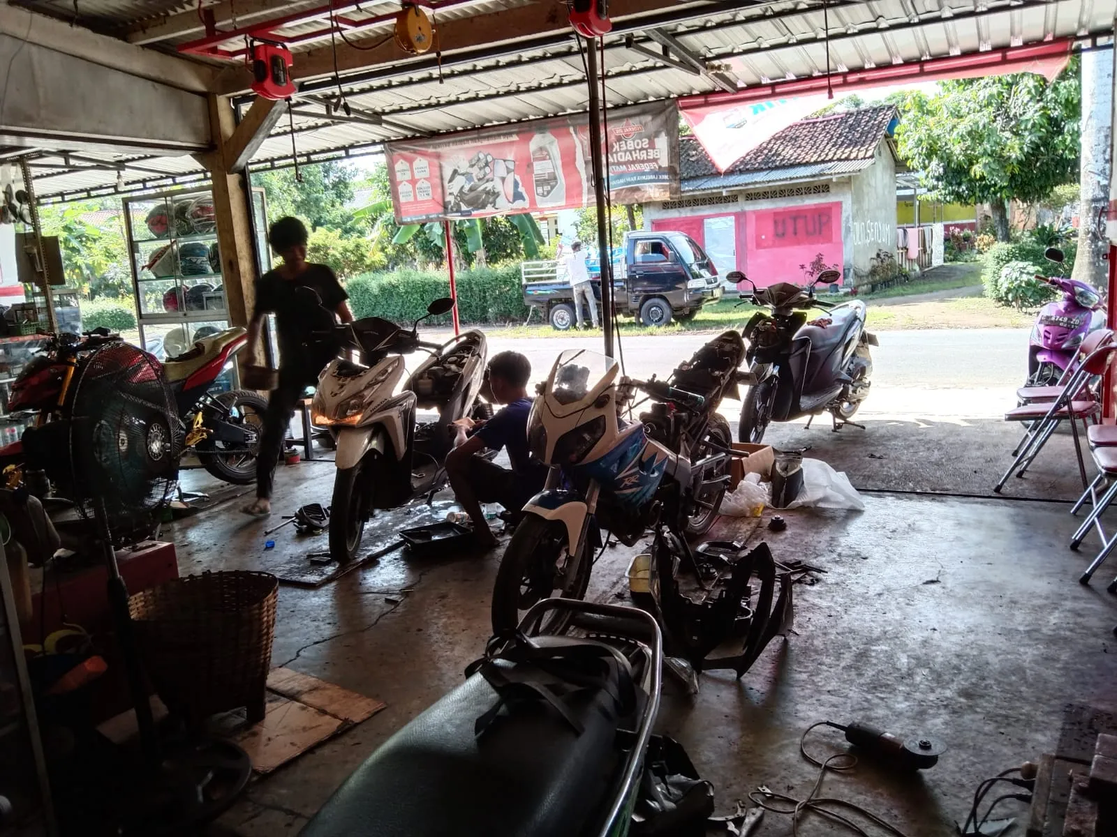 Toko Onderdil Motor