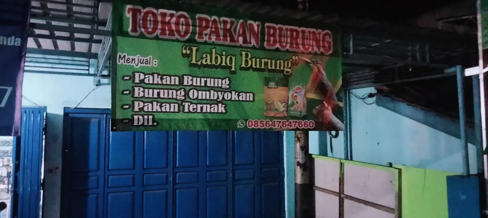 Toko pakan burung Labiq