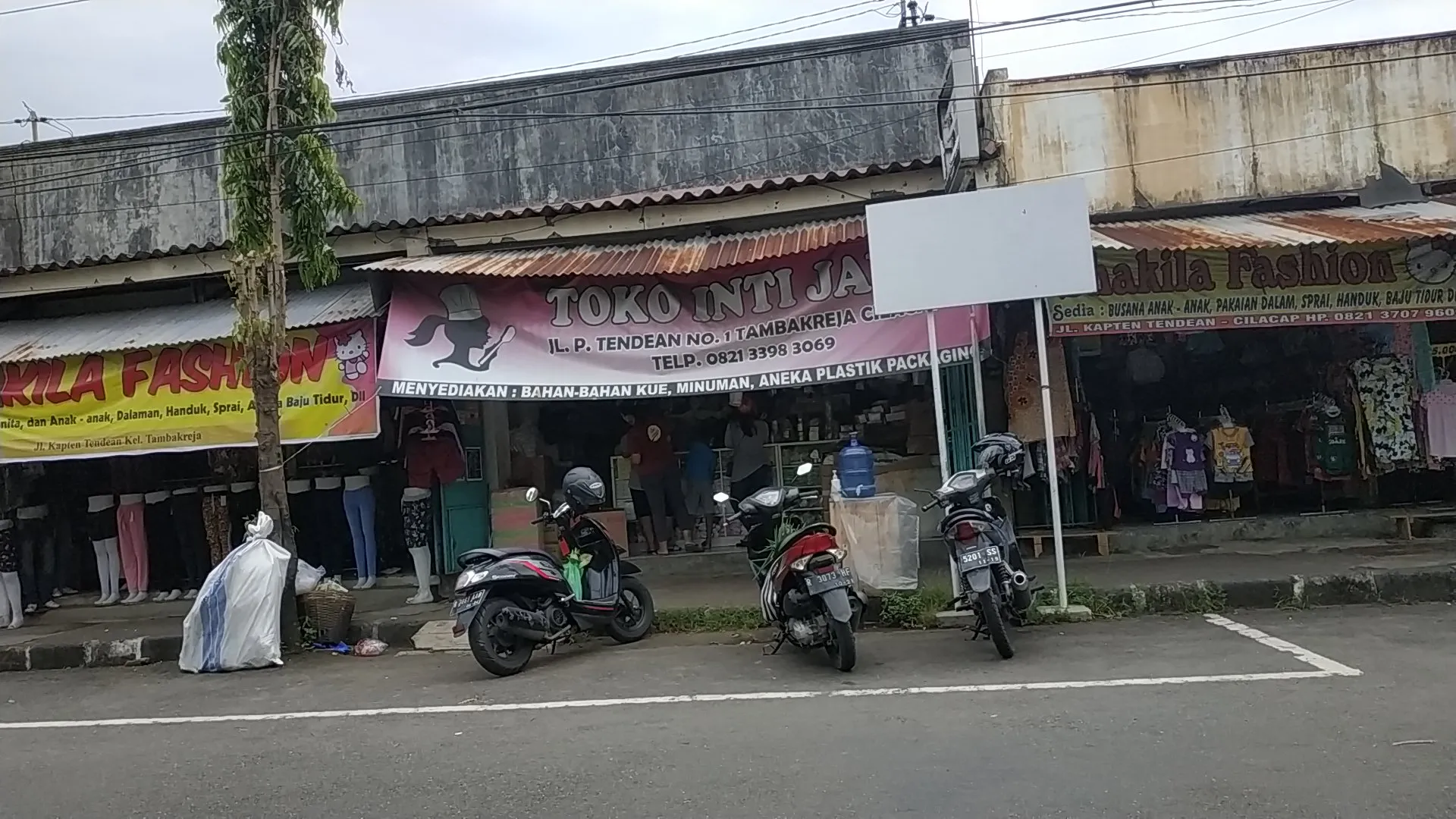 Toko Plastik & Bahan Roti " Inti Jaya "