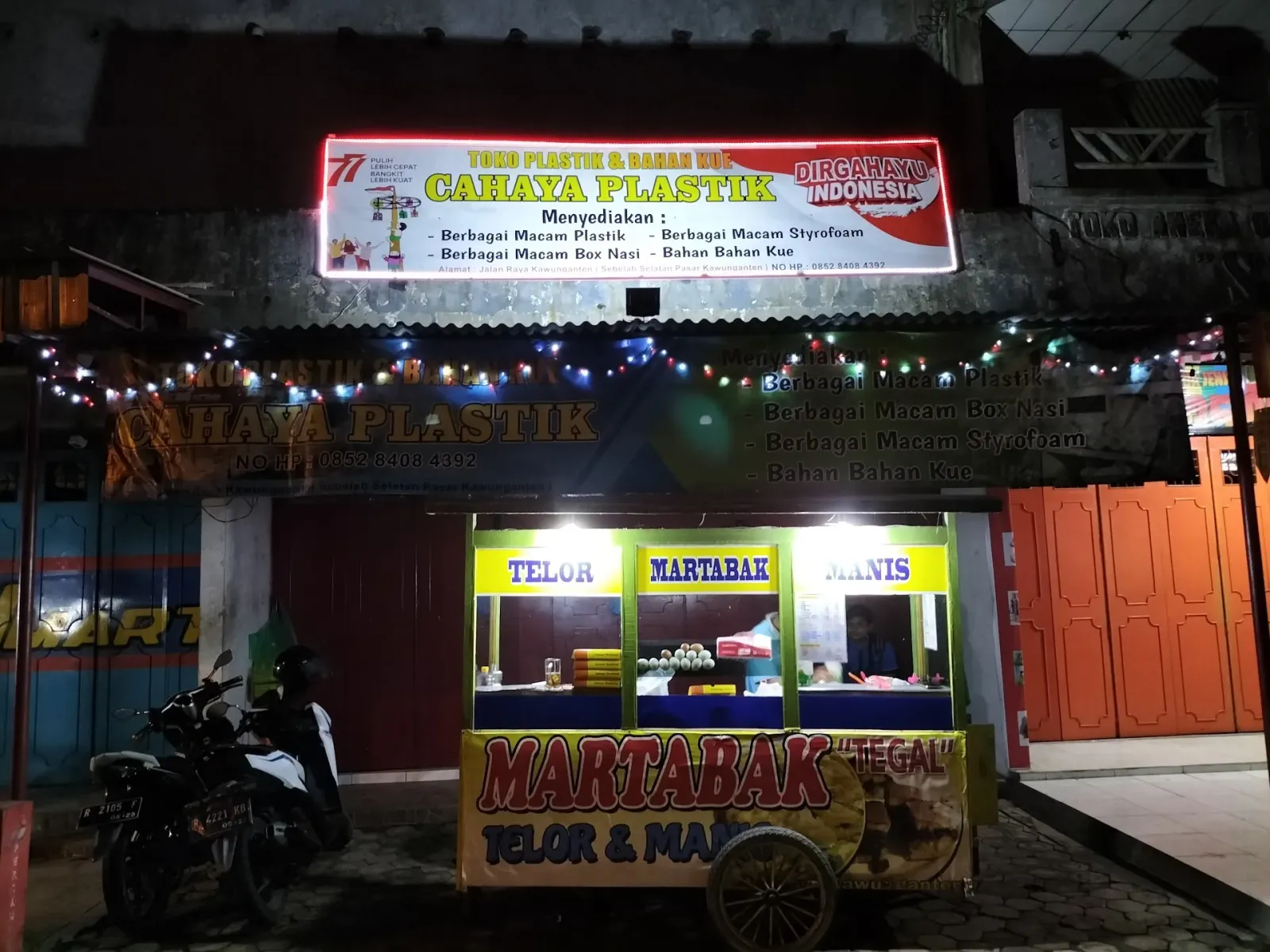 Toko Plastik dan Bahan Kue Cahaya Plastik