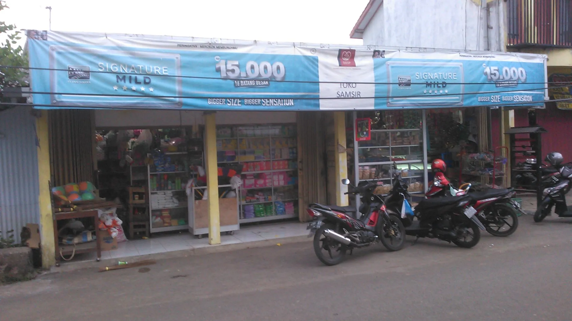 TOKO SAMSIR
