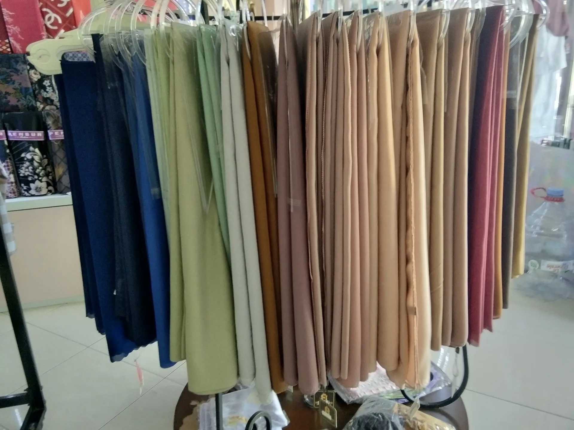 Toko SB Miranti Dan Miranti Galery