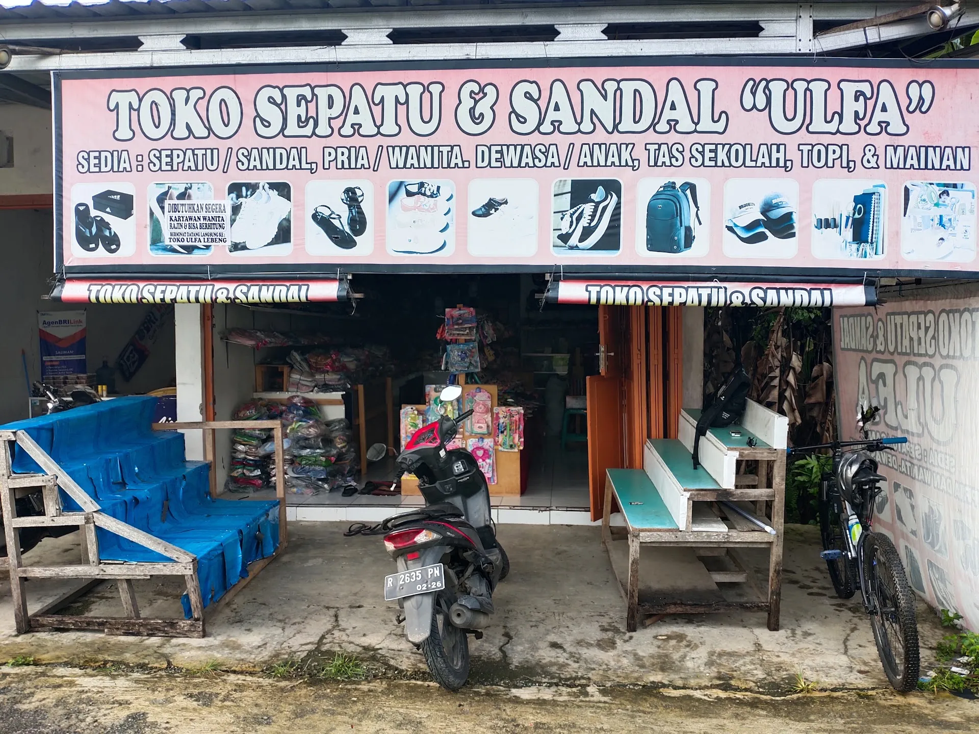 TOKO SEPATU & SANDAL ULFA