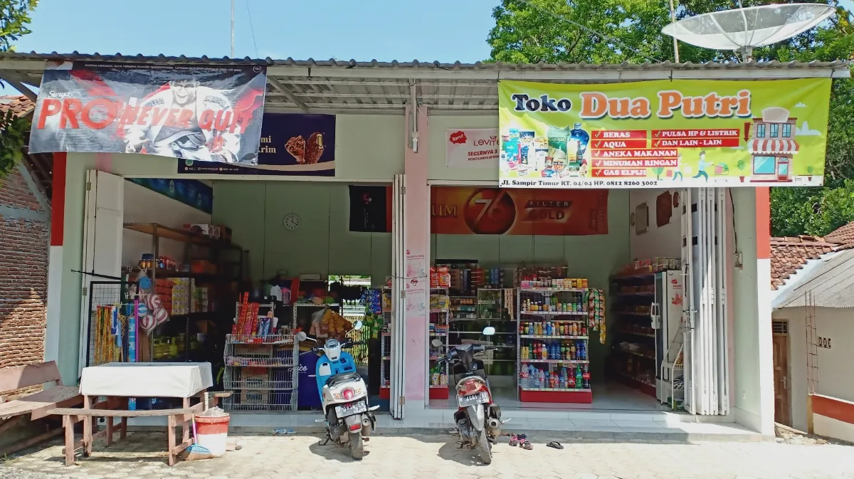 TOKO TIGA PUTRI