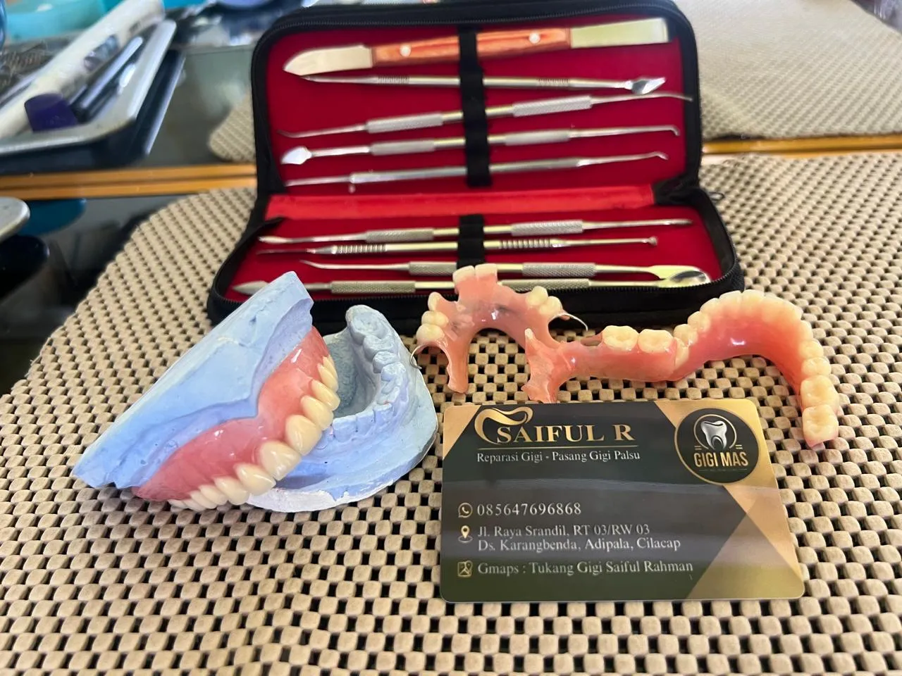 Tukang Gigi Saiful Rahman, Saiful Dental