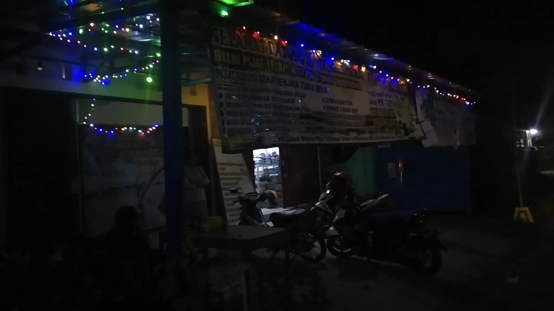 TUKANG PIJAT REFLEKSI BU SUKIYEM