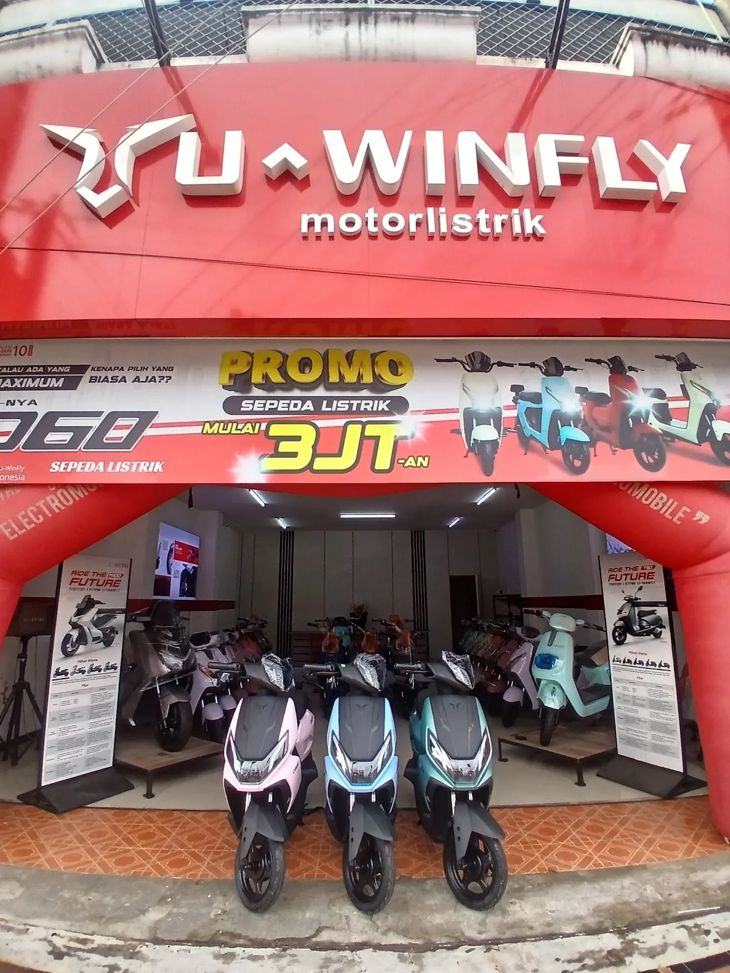 UWINFLY MARTADINATA