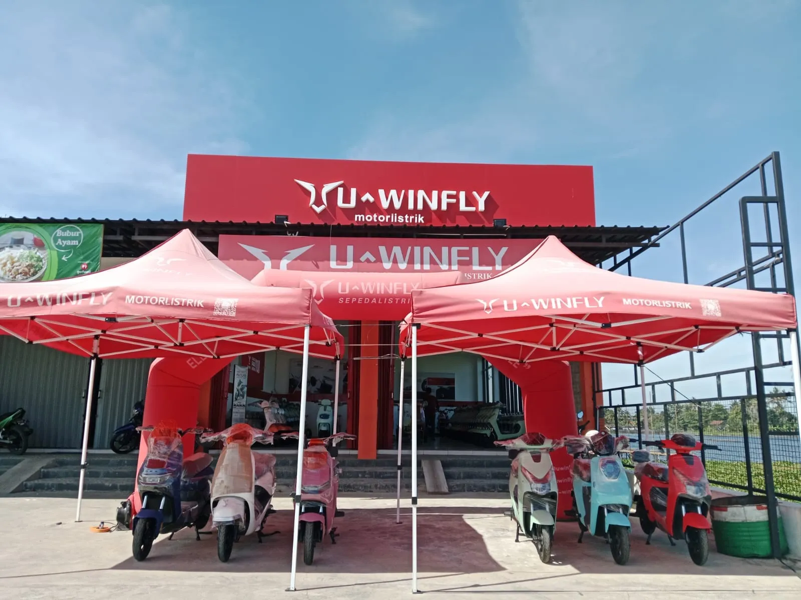 UWINFLY RAWA BENDUNGAN