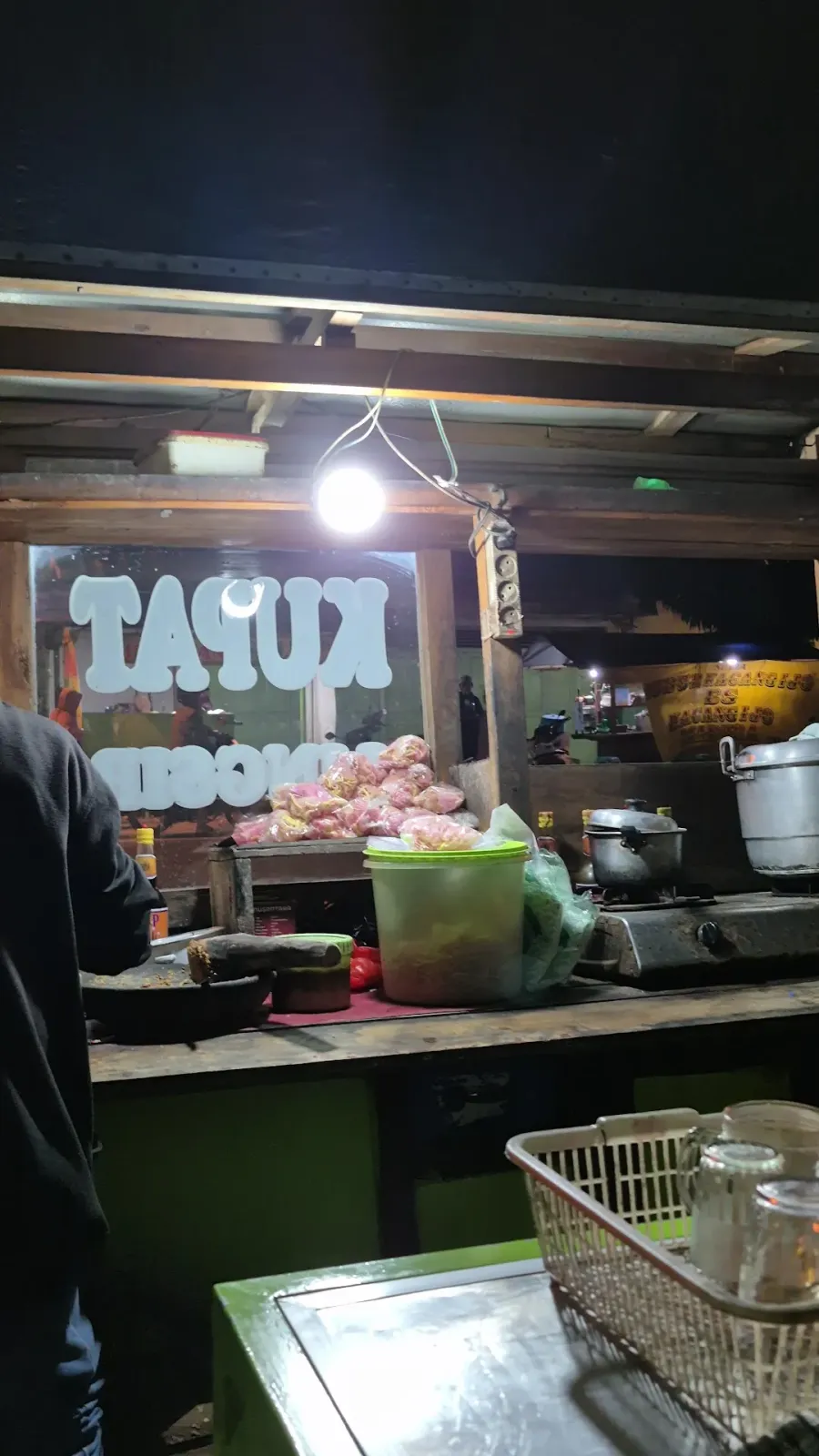 Warkop berkah jaya dan kupat tahu