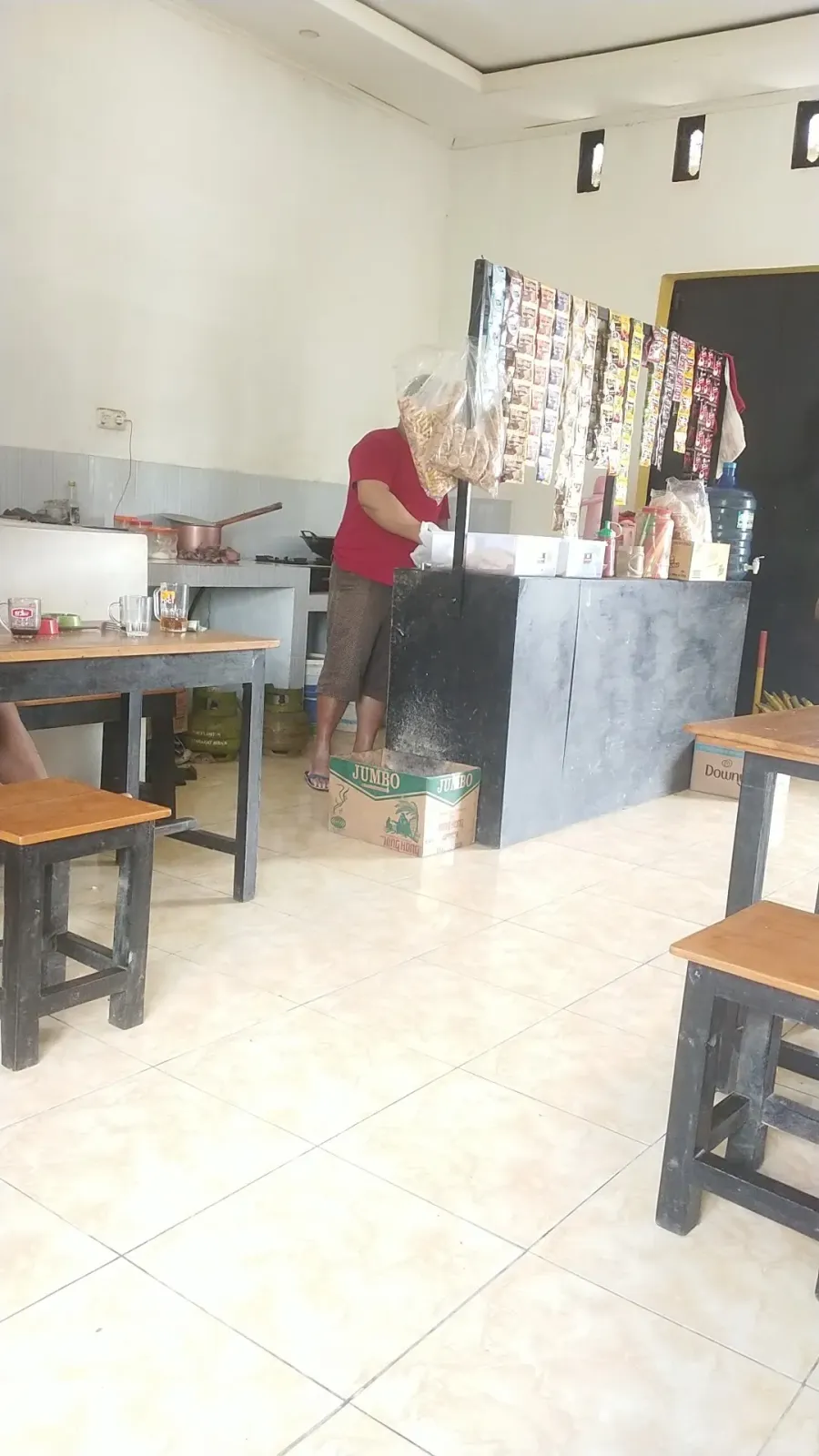 Waroeng Kopi & Mendoan Om Bocki'er