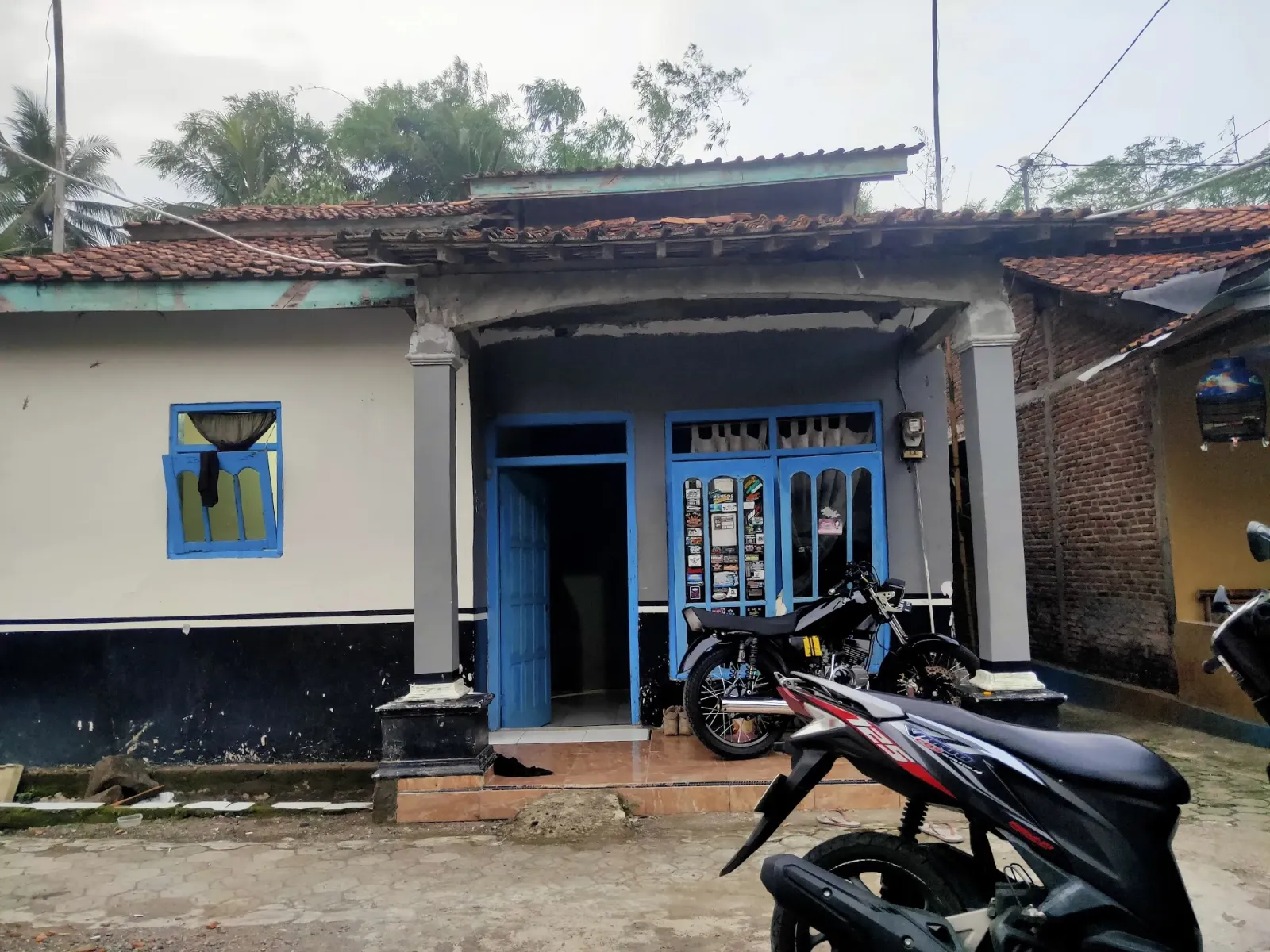 Warto bakul ayam
