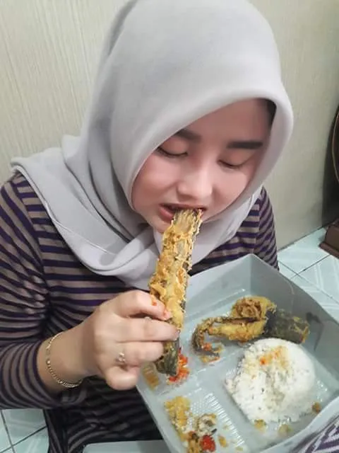 Warung Bakaran Bang Jarwo