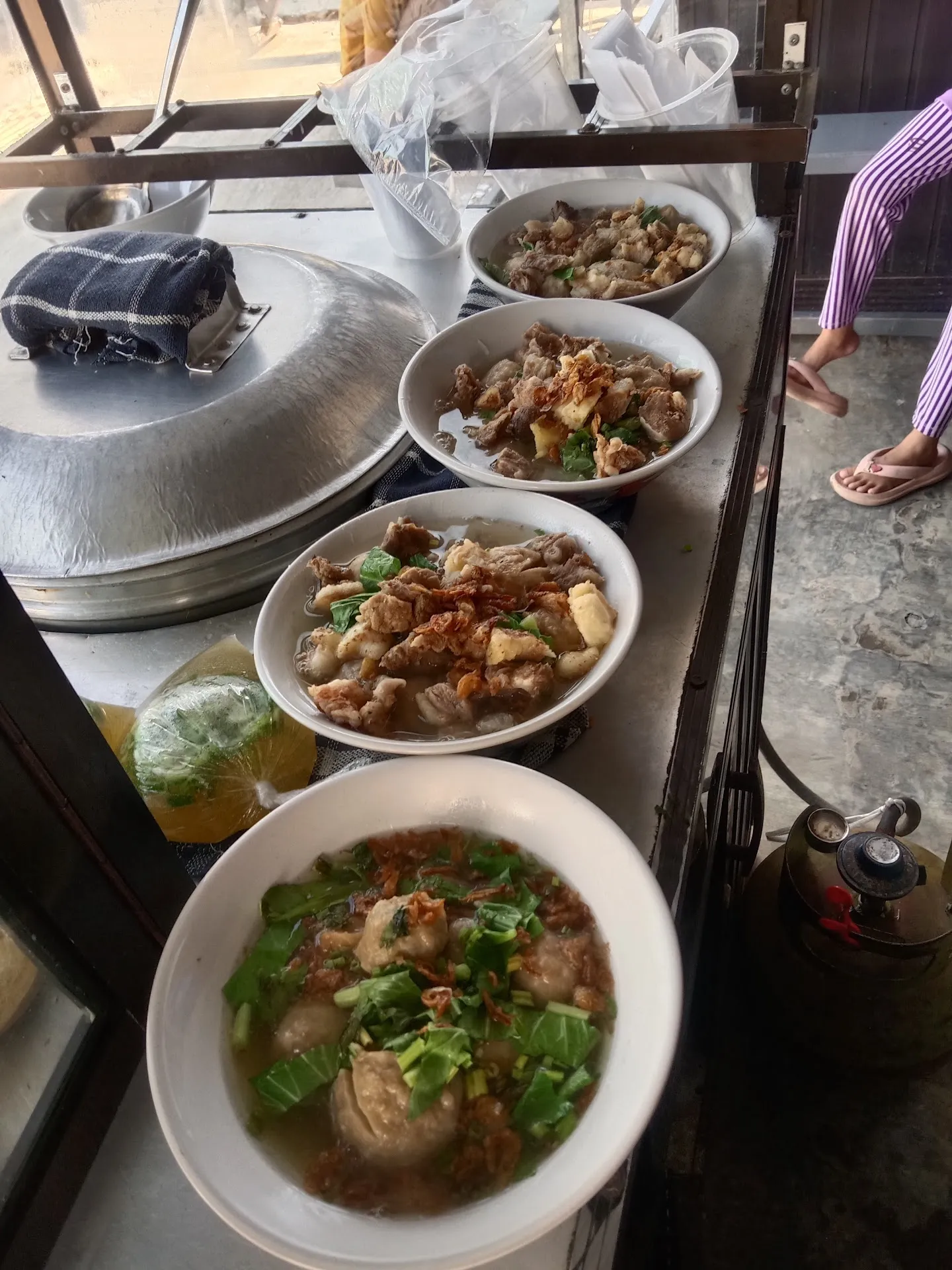 Warung bakso lope-lope bu lina