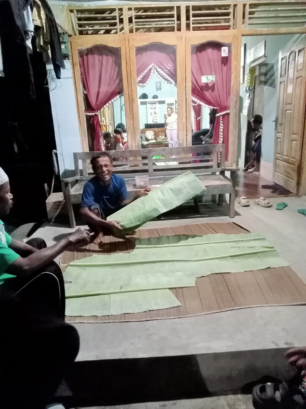 Warung Ibu Sarmi Pak Mulyadi