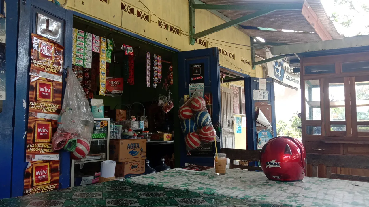Warung Idut