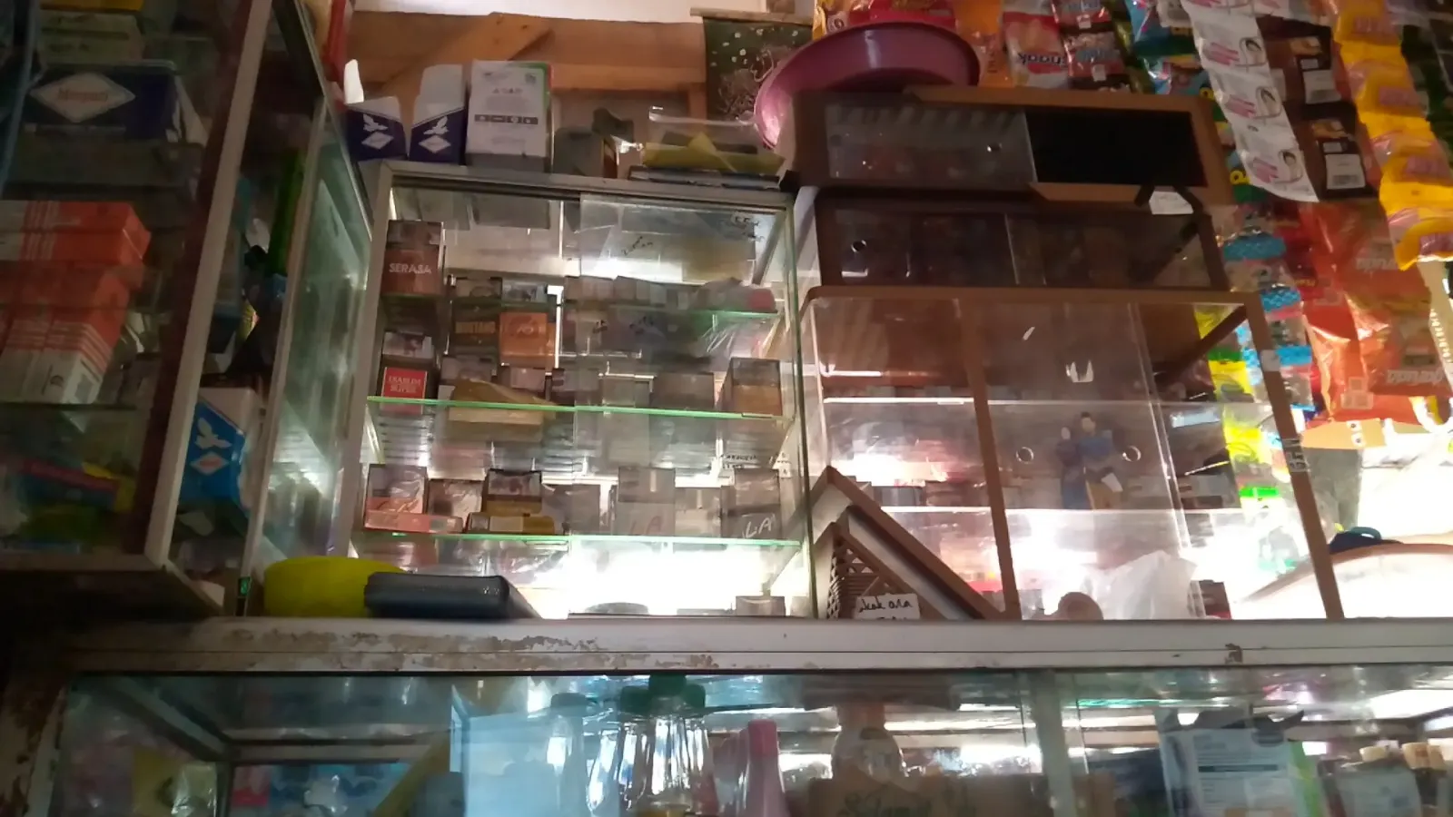 Warung kopi falahin