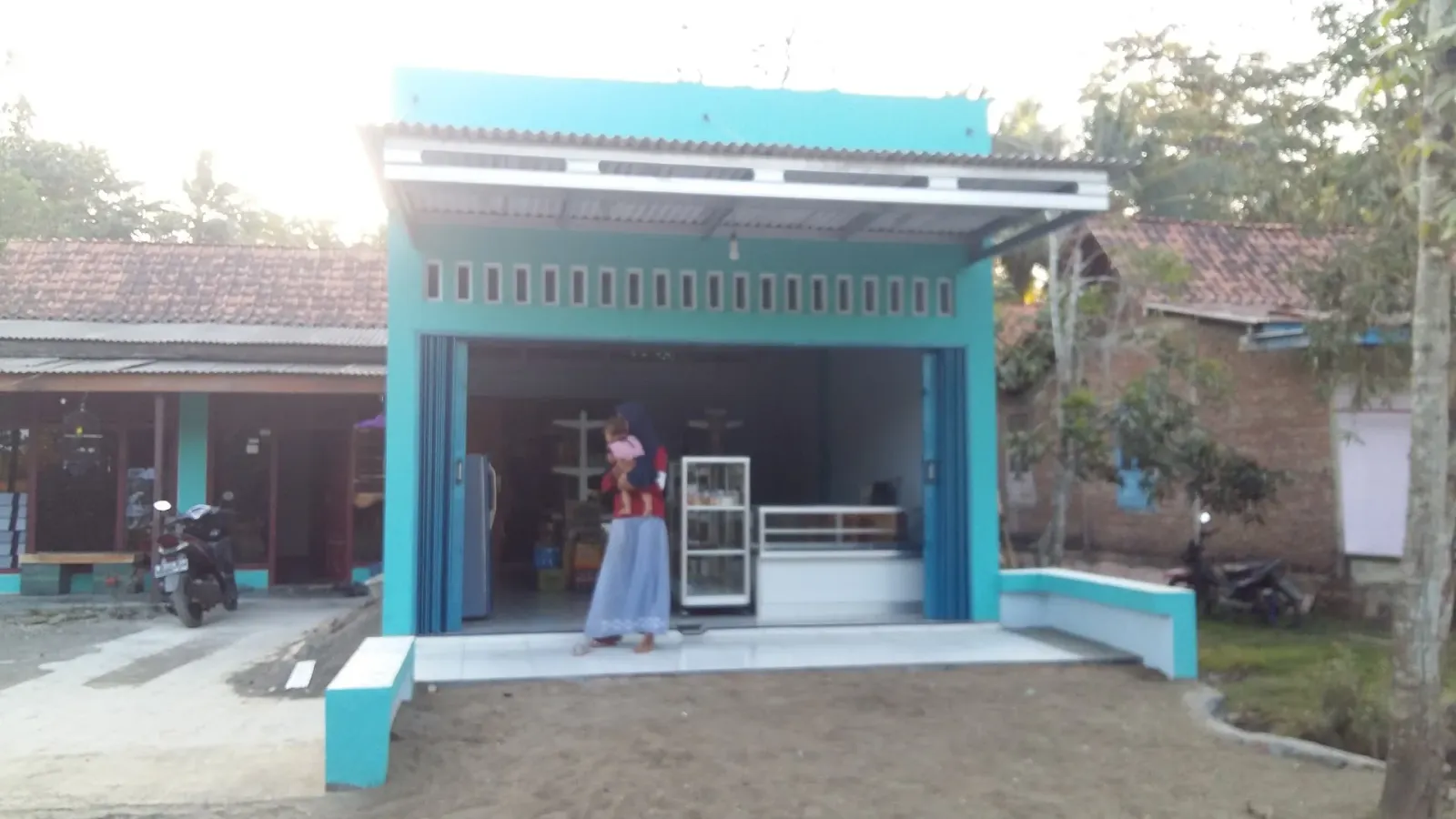 Warung Labiqa (bakso bakar)