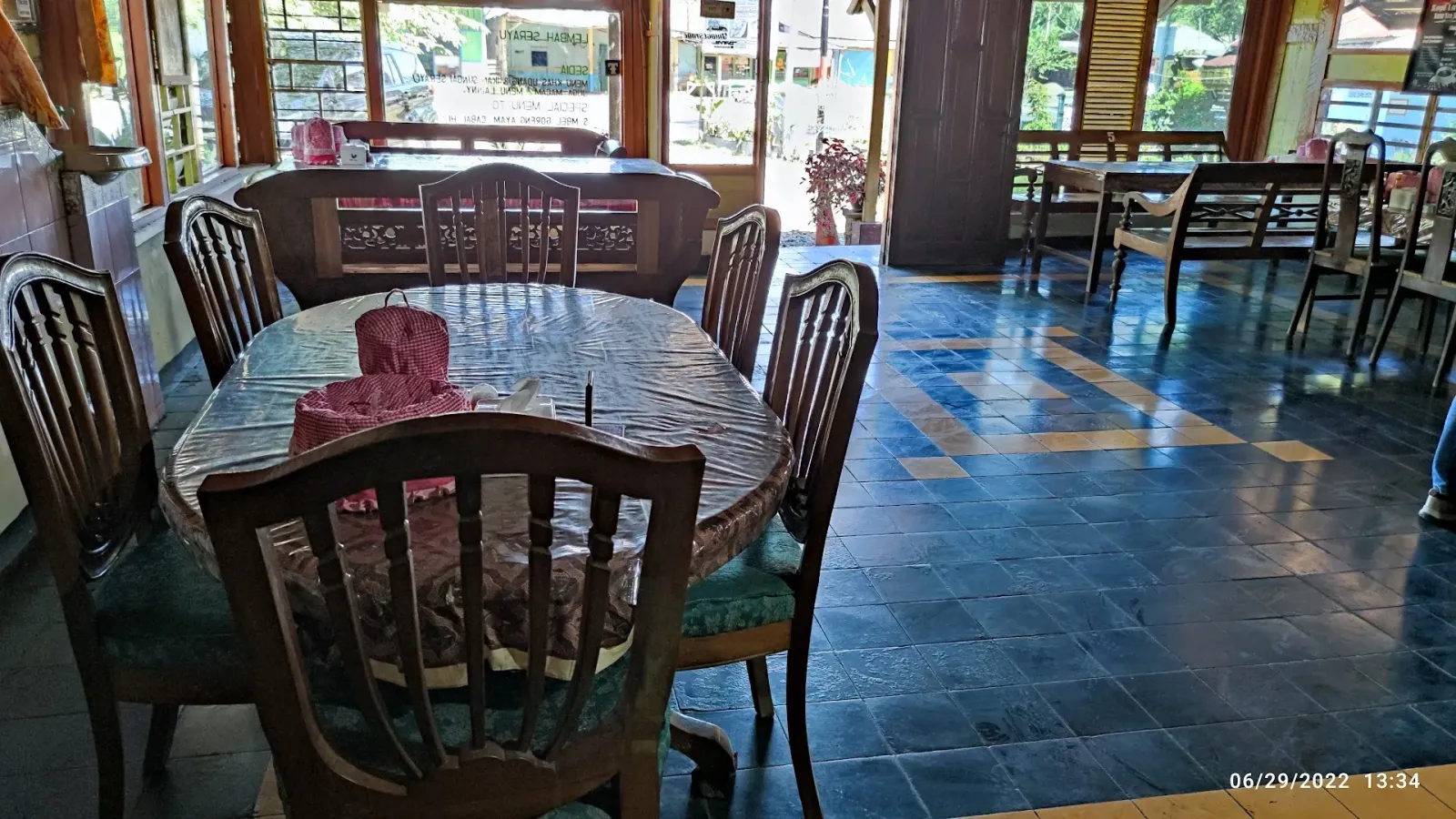 Warung Lembah Serayu
