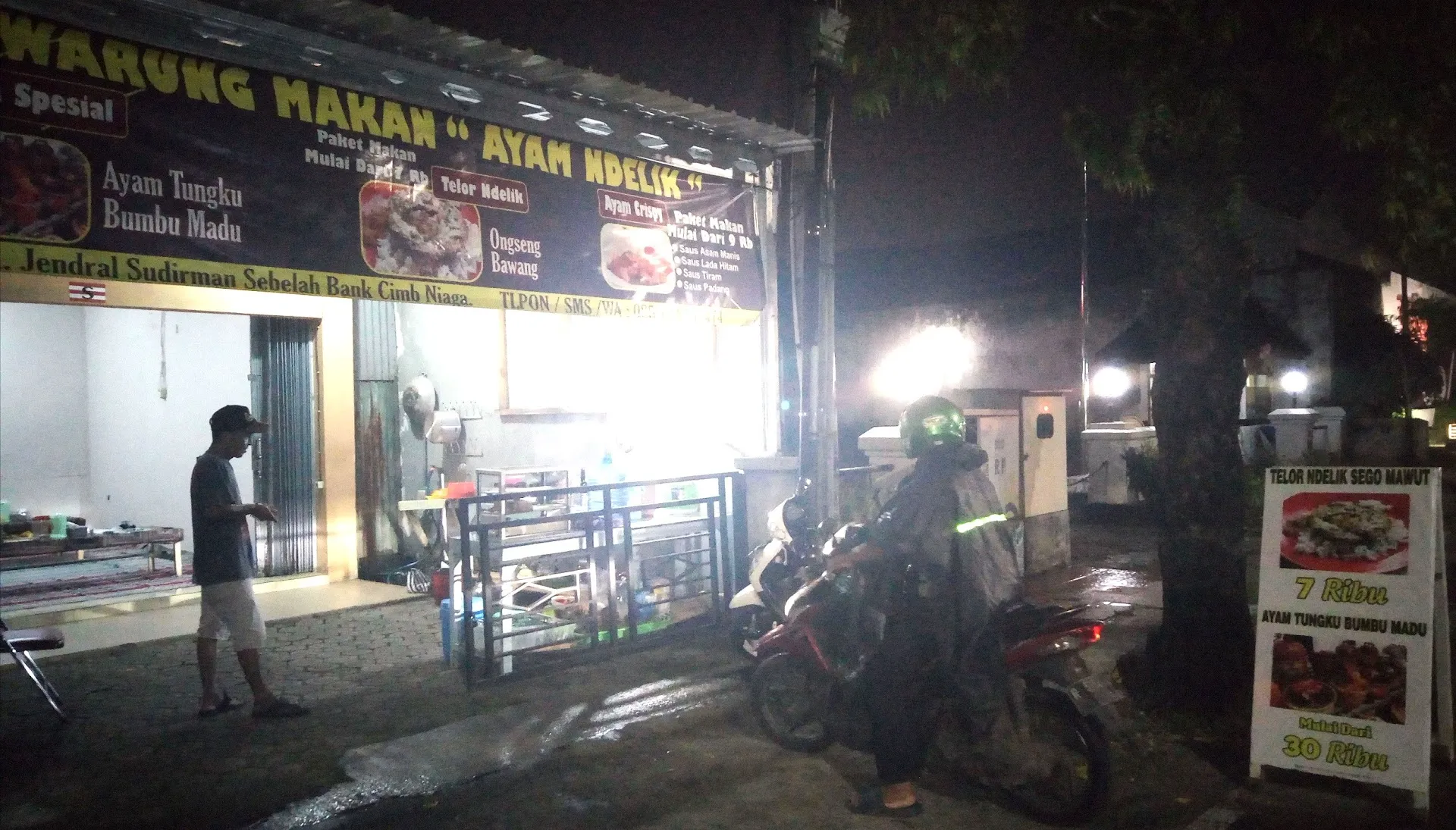 Warung Lesehan Mandalikaku