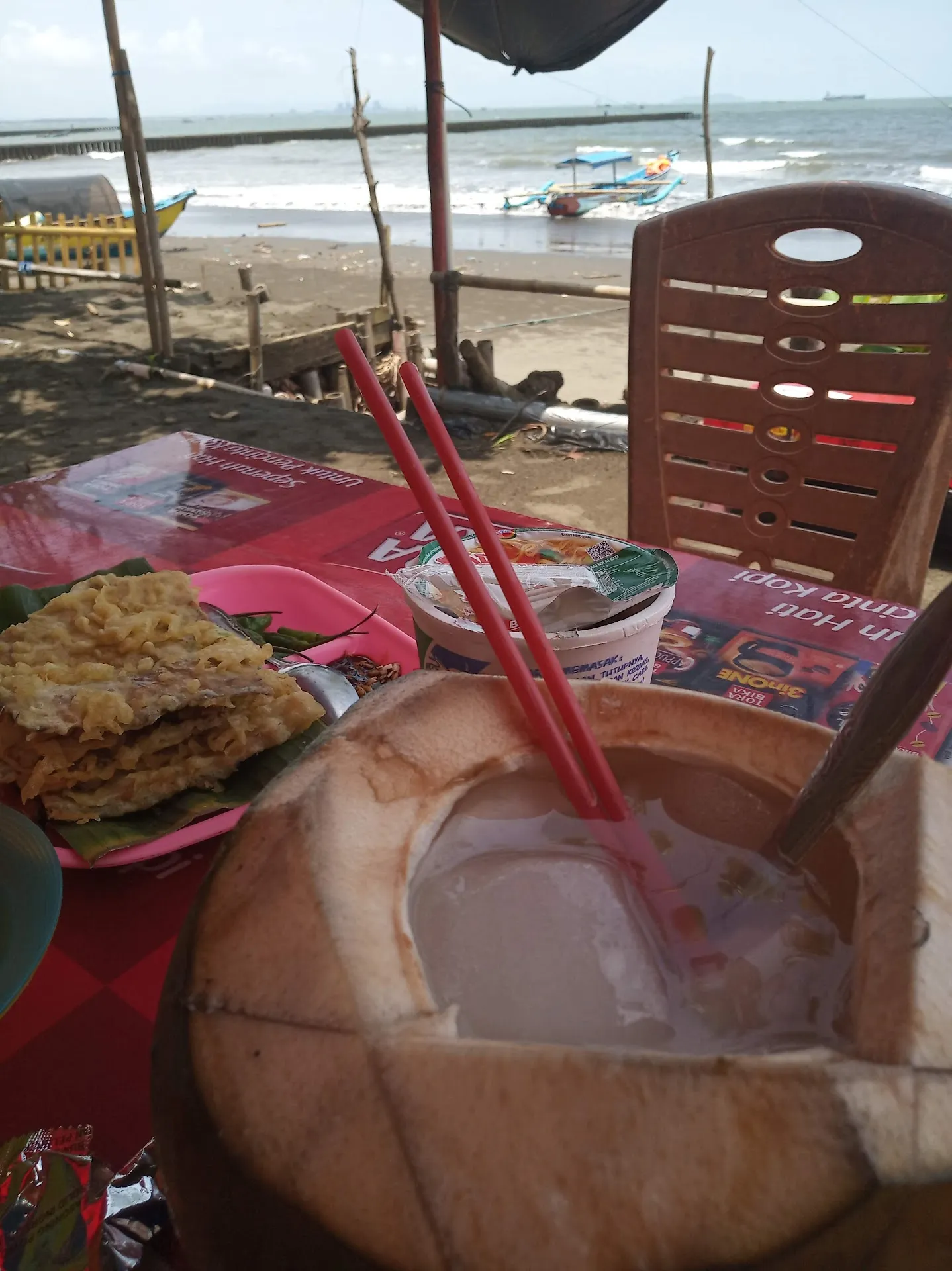 Warung Lesehan Mendoan "Sehati"