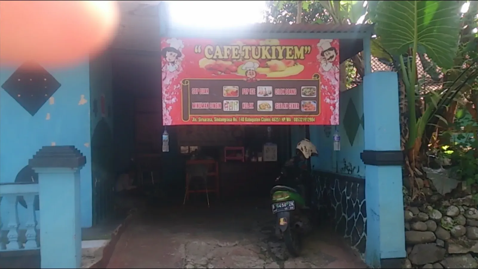 Warung lotek bu mitri pekuncen patrol