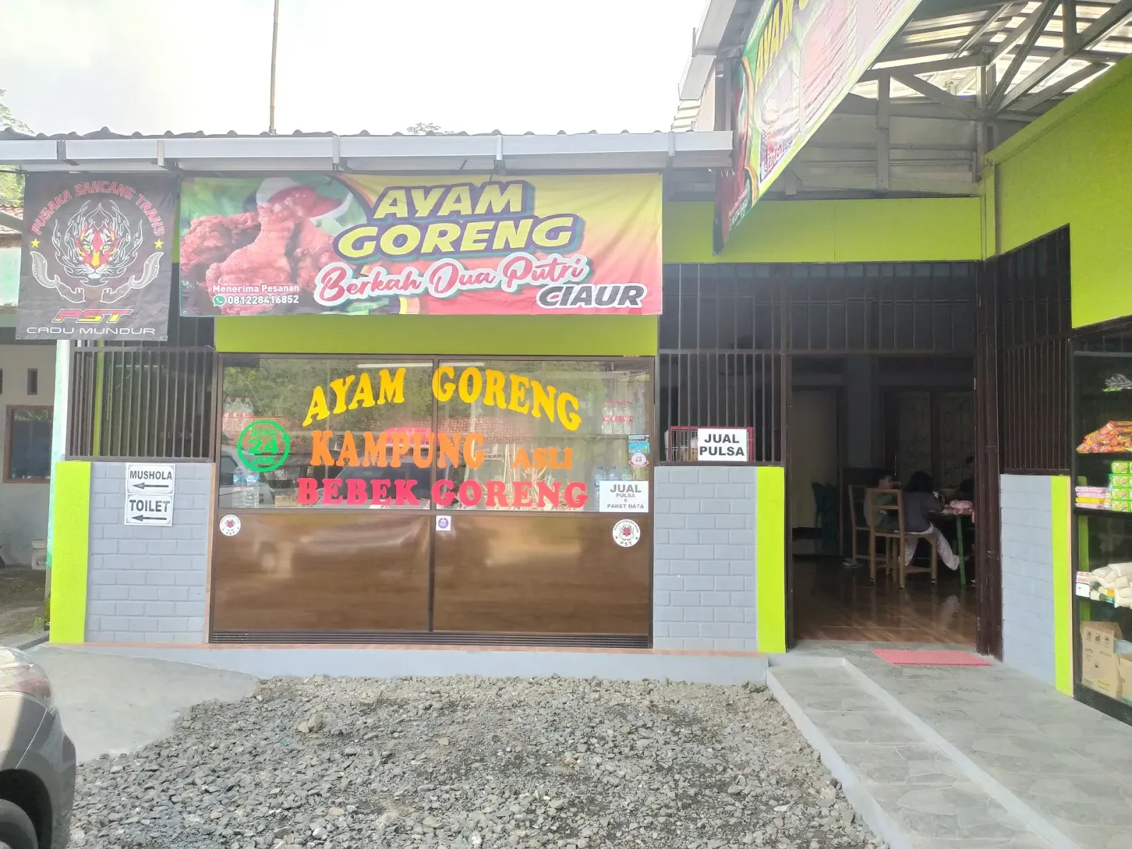 Warung Makan Berkah Dua Putri