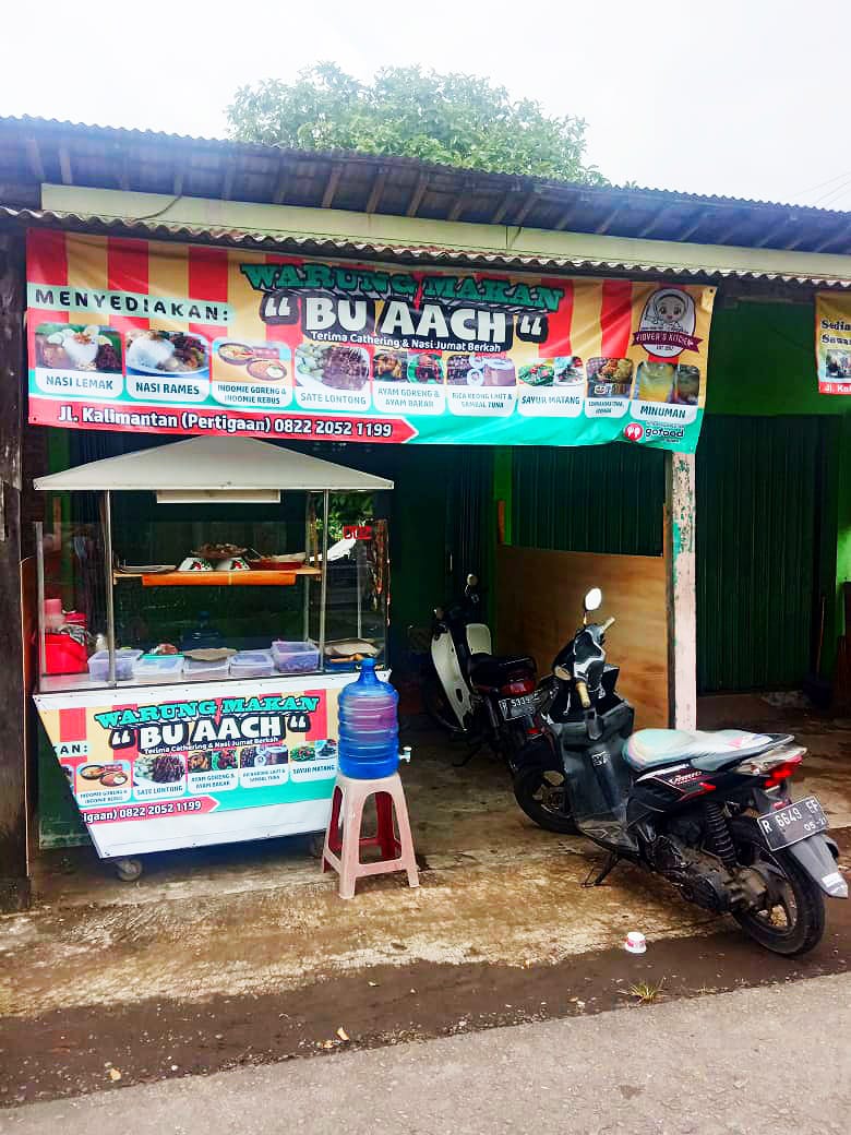 WARUNG MAKAN BU AACH