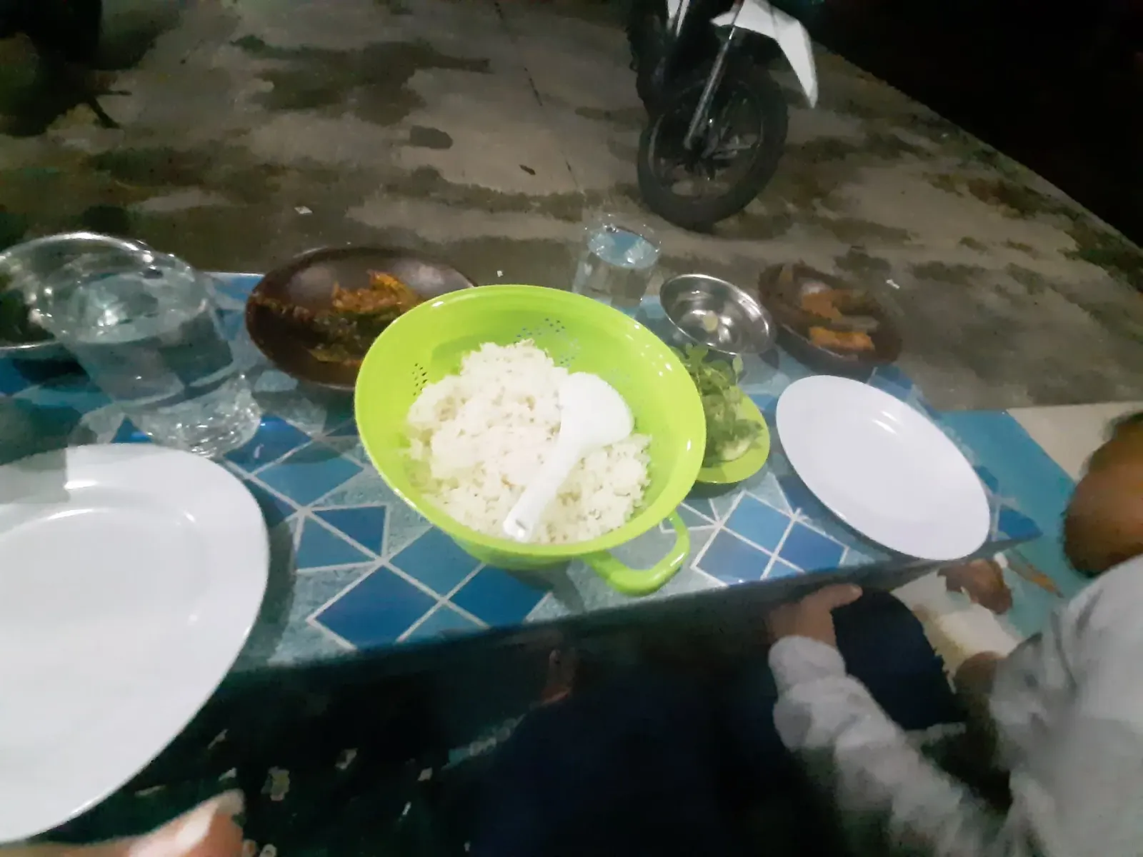 Warung Makan Pecel Lele Mas Budi