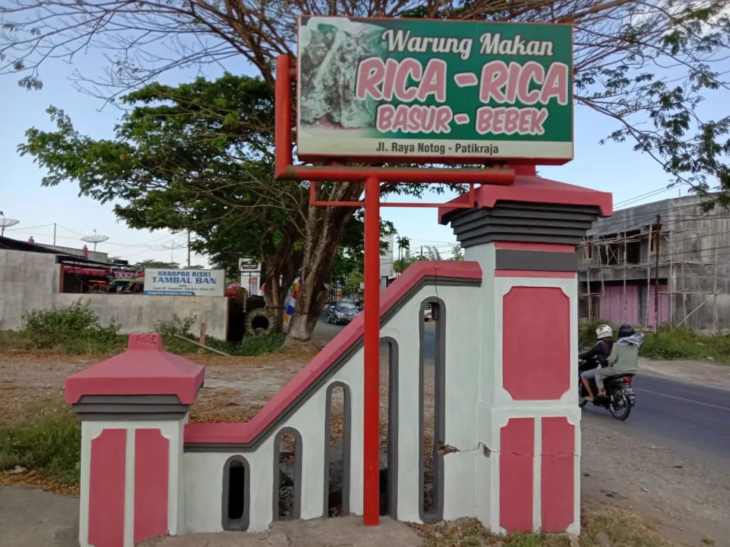 Warung Makan Rica-Rica Basur