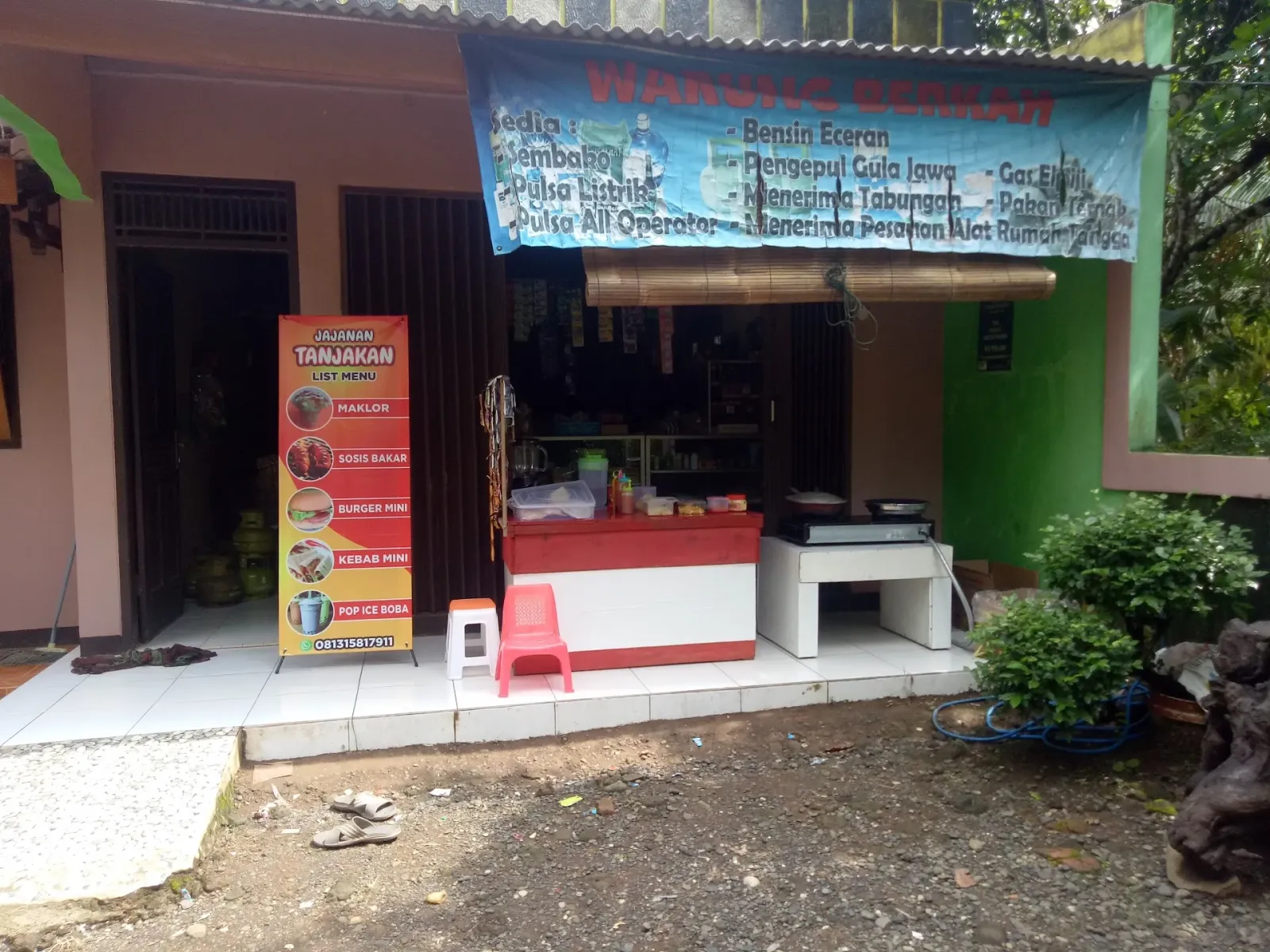 Warung Mama Alvin/ Jajanan Tanjakan