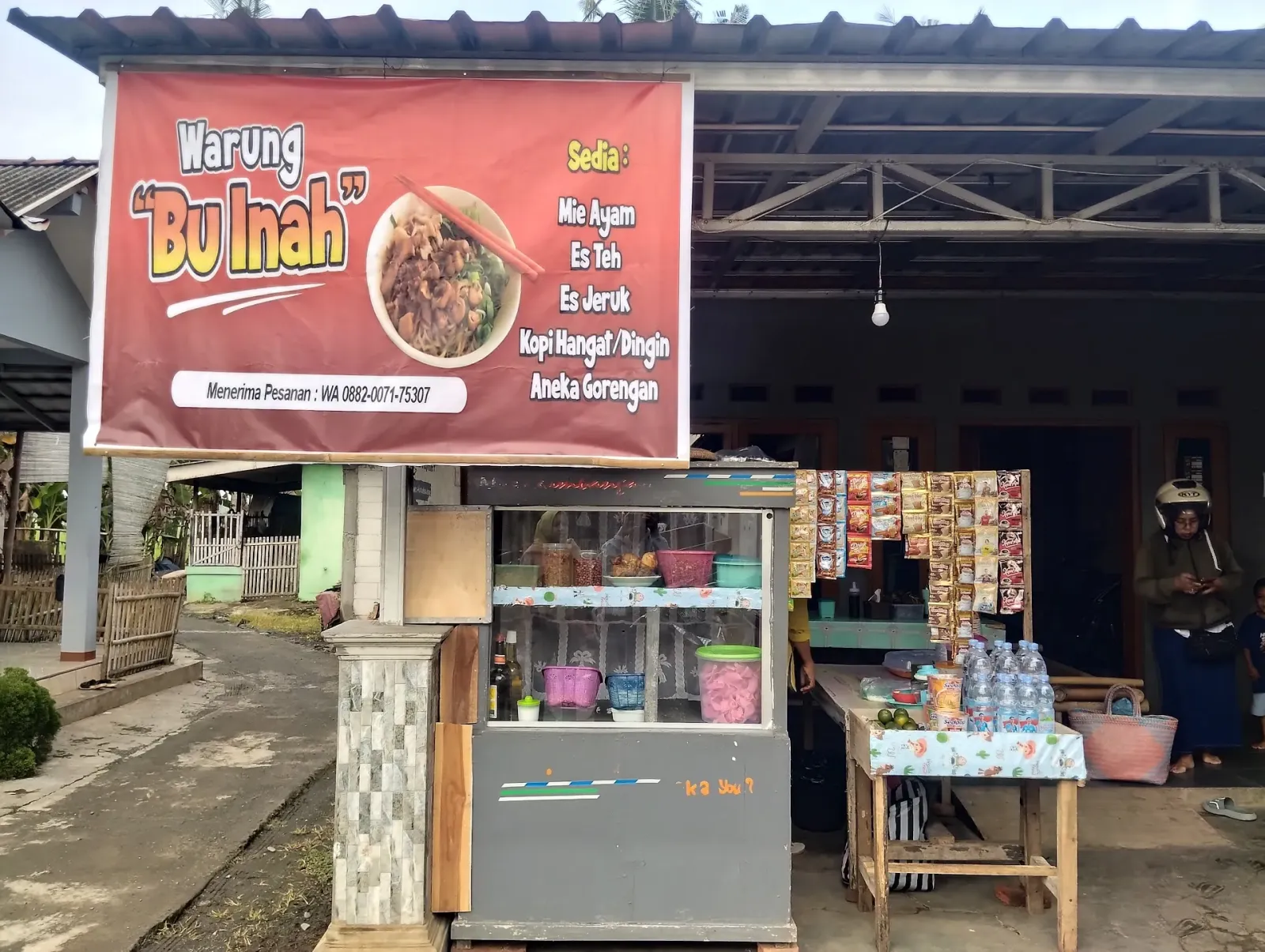 Warung mie ayam Bu rasminah