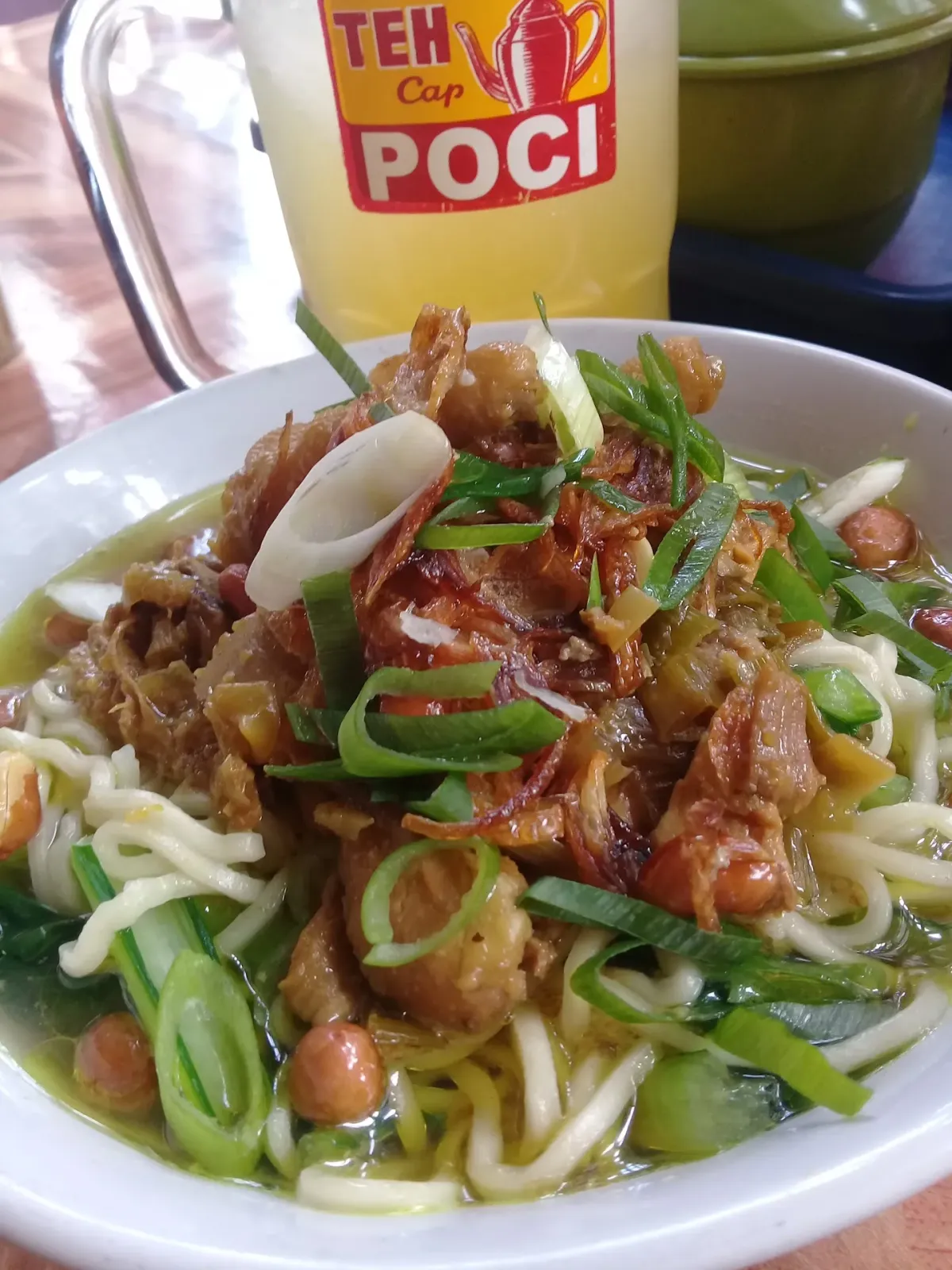 Warung mie ayam " I Love You"