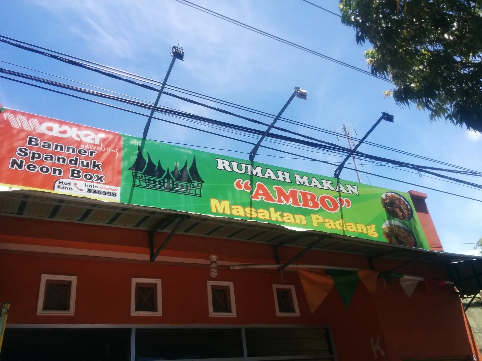 Warung nasi padang sleko