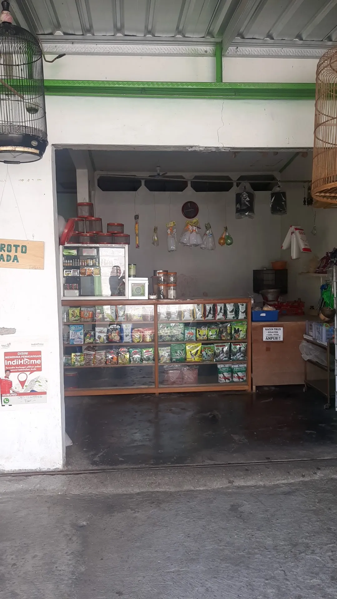 Warung pakan ternak febri