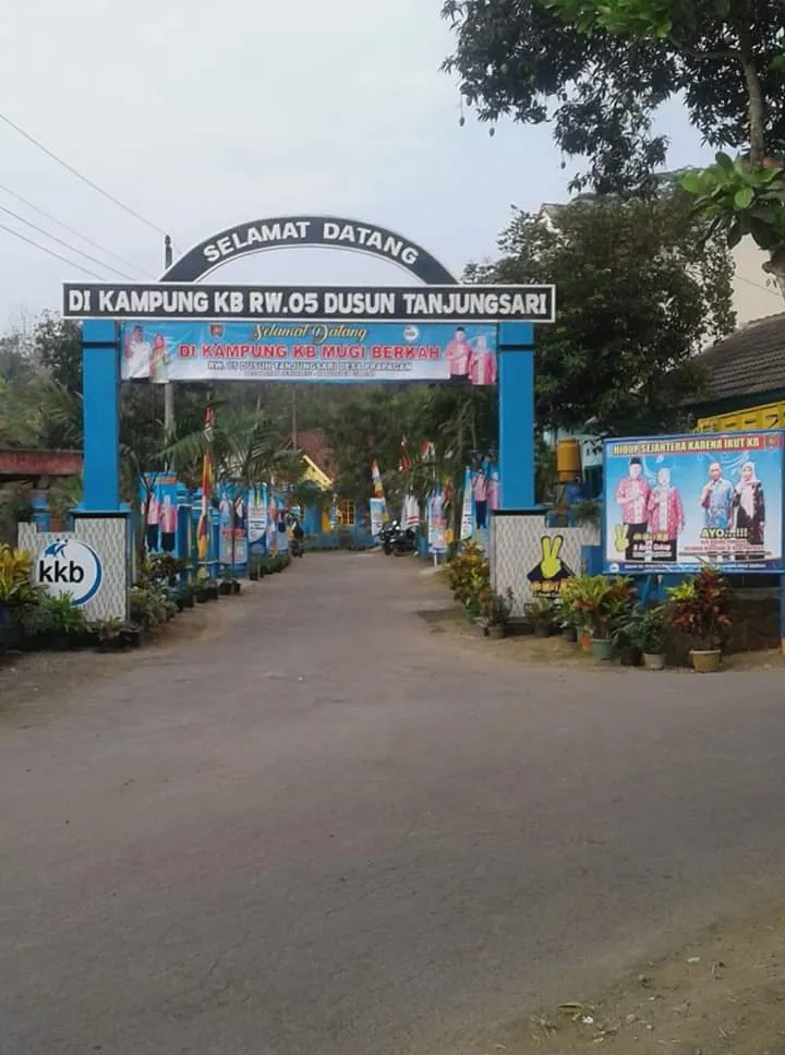 Warung Papa Azam