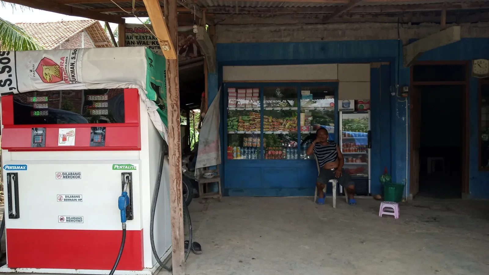 Warung /pom mini pak takim