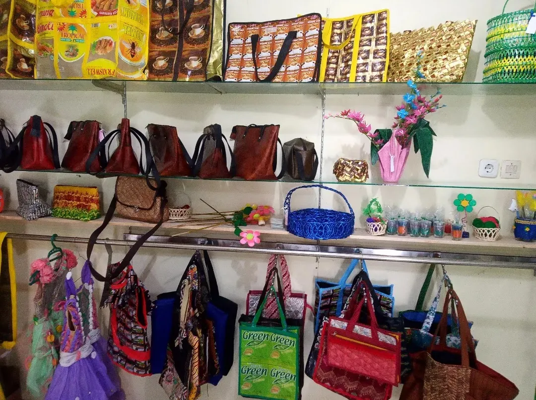 Warung Sampah Mandiri Cilacap