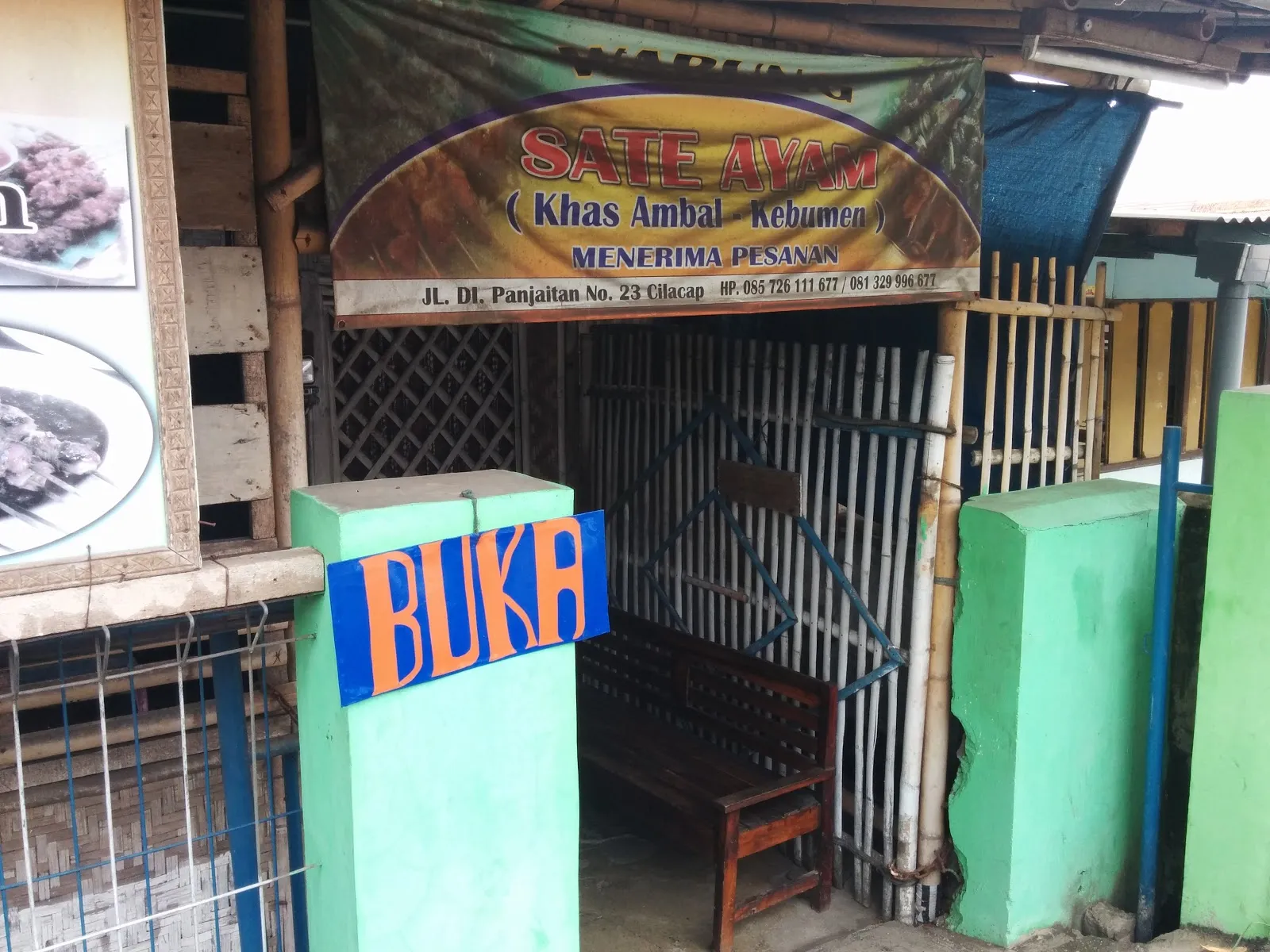 Warung Sate Ayam Asli khas Ambal Mas Radi