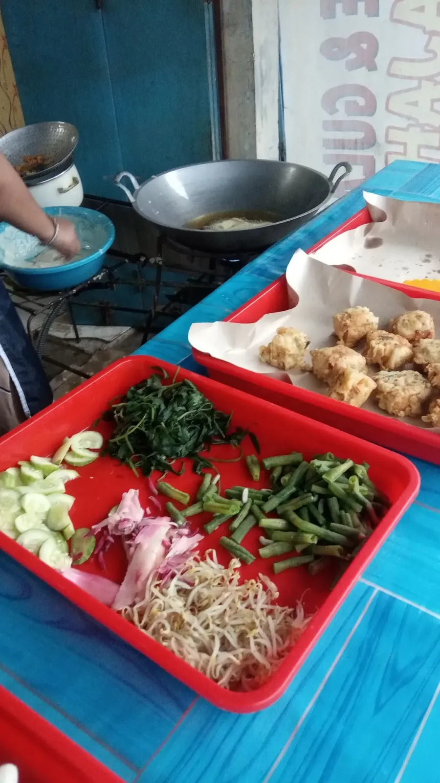 Warung Sate Gule Kambing Gajah Putra