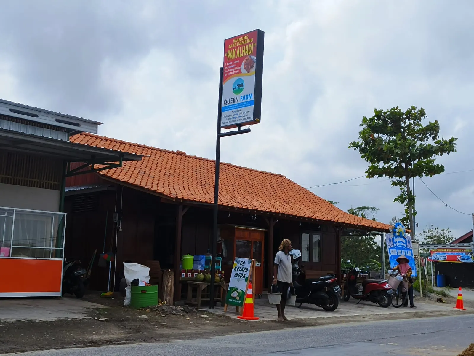 Warung Sate Kambing Pak Alhadi