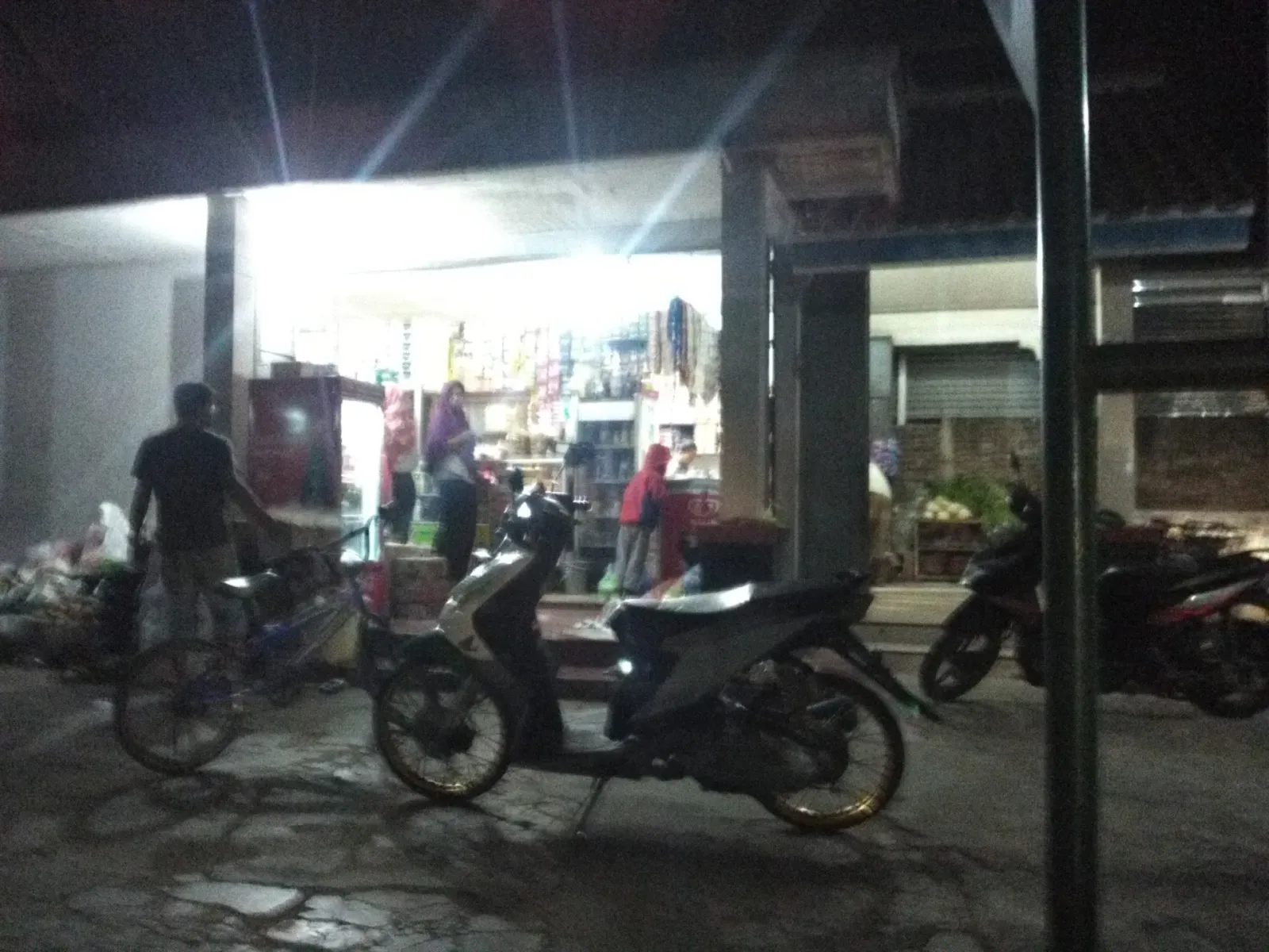 Warung Sembako IPONG