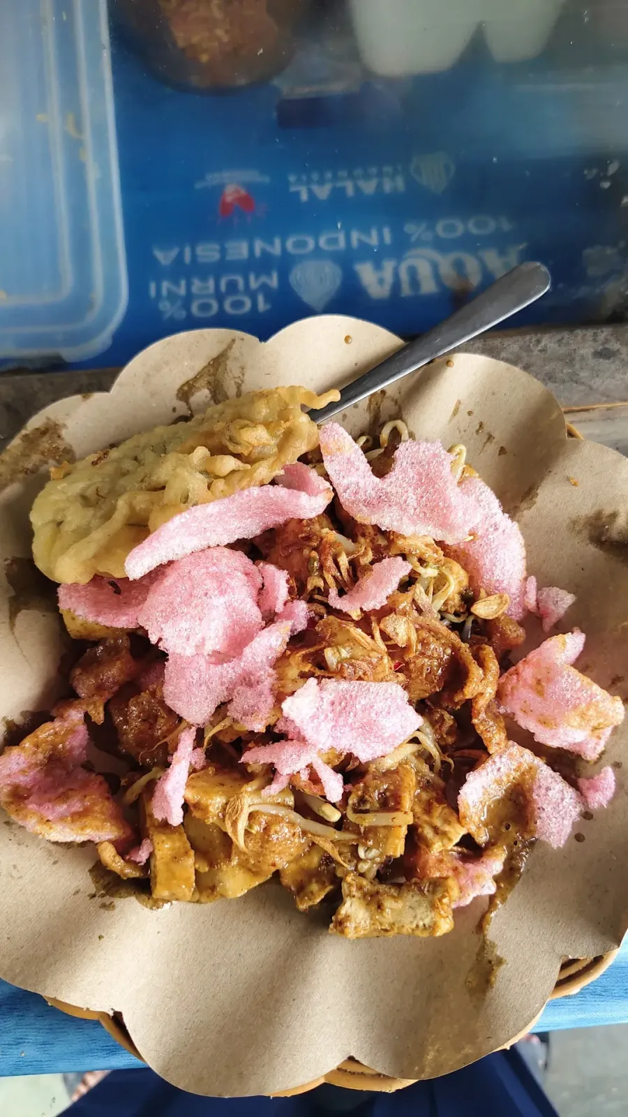 Warung soto karedok tahu masak