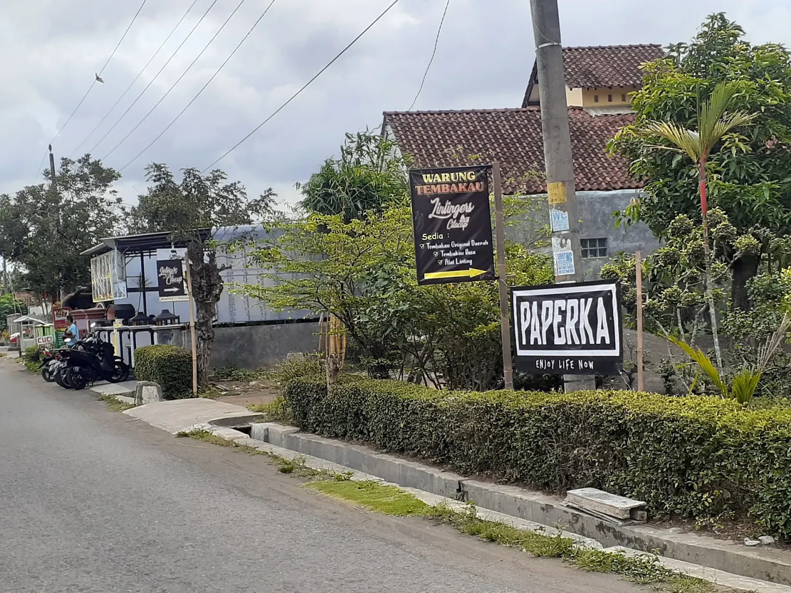 Warung Tembakau Lintingers Cilacap