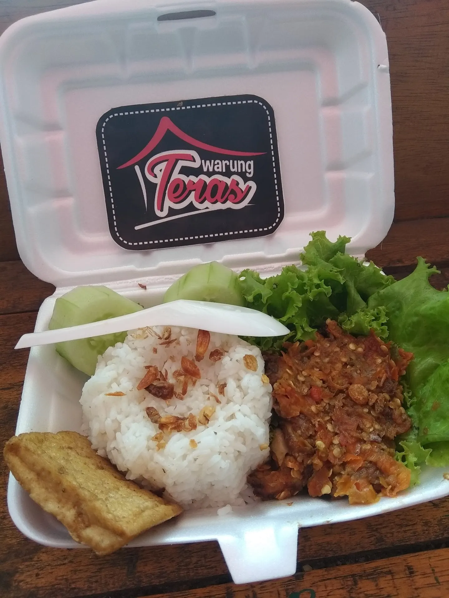 Warung Teras (Ayam/Lele Geprek Sambal Kencur)