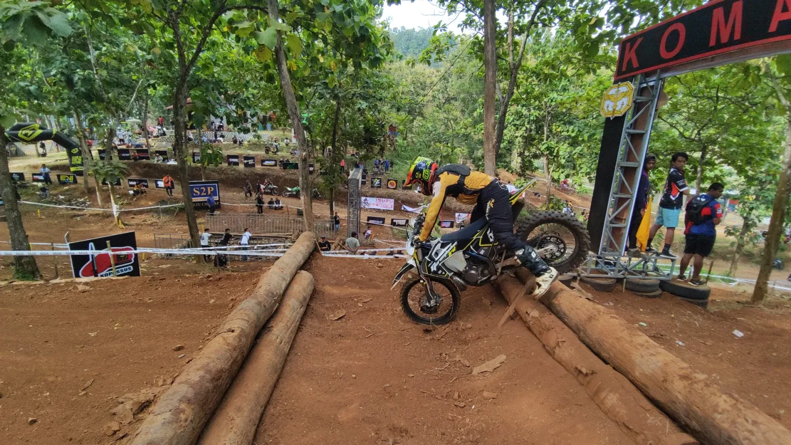 Wisata Adventure Trail MAG